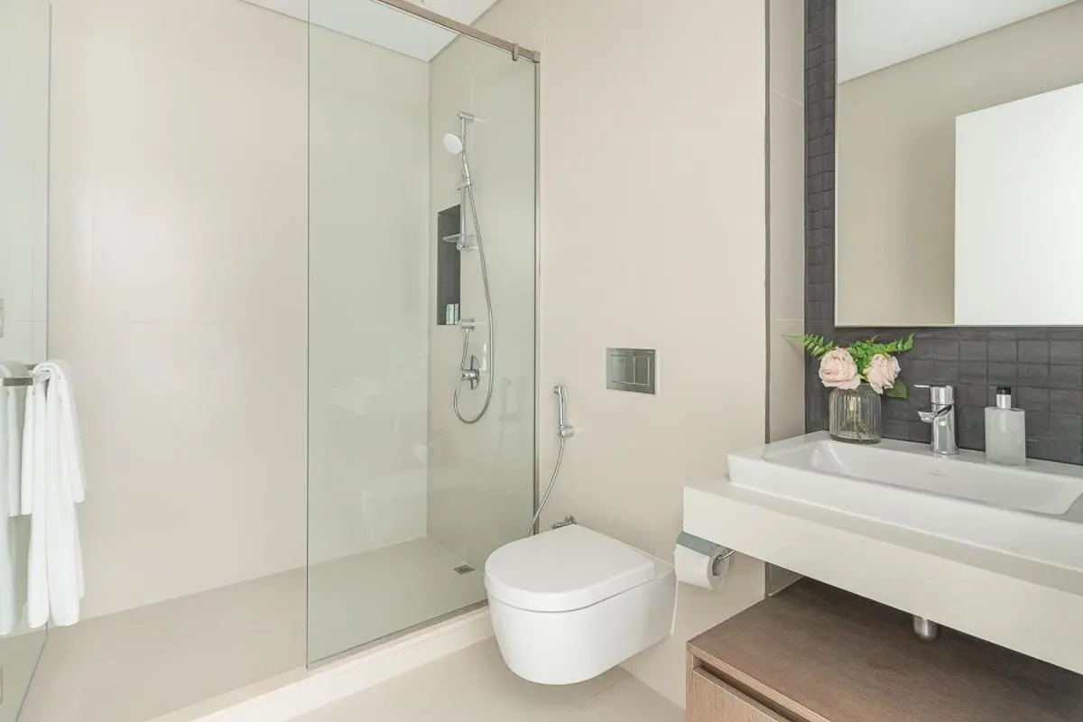 Bathroom in Frank Porter - The Grand