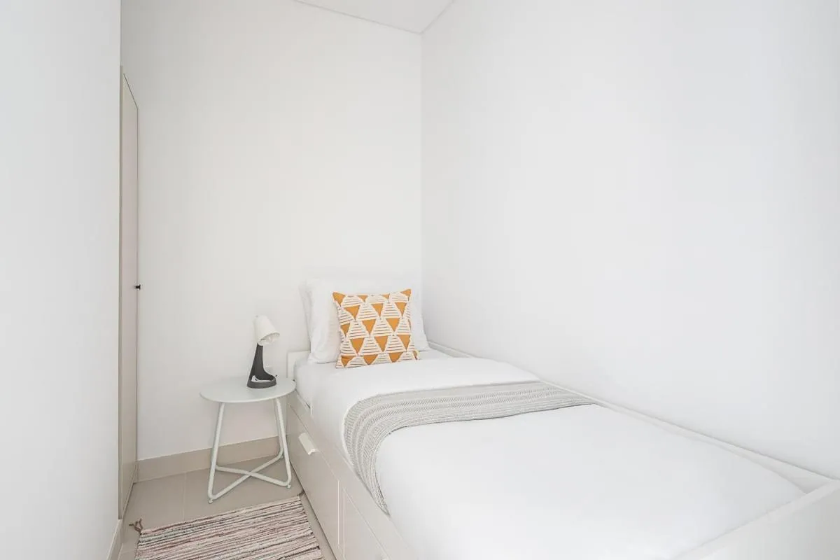 Bed in Frank Porter - The Grand
