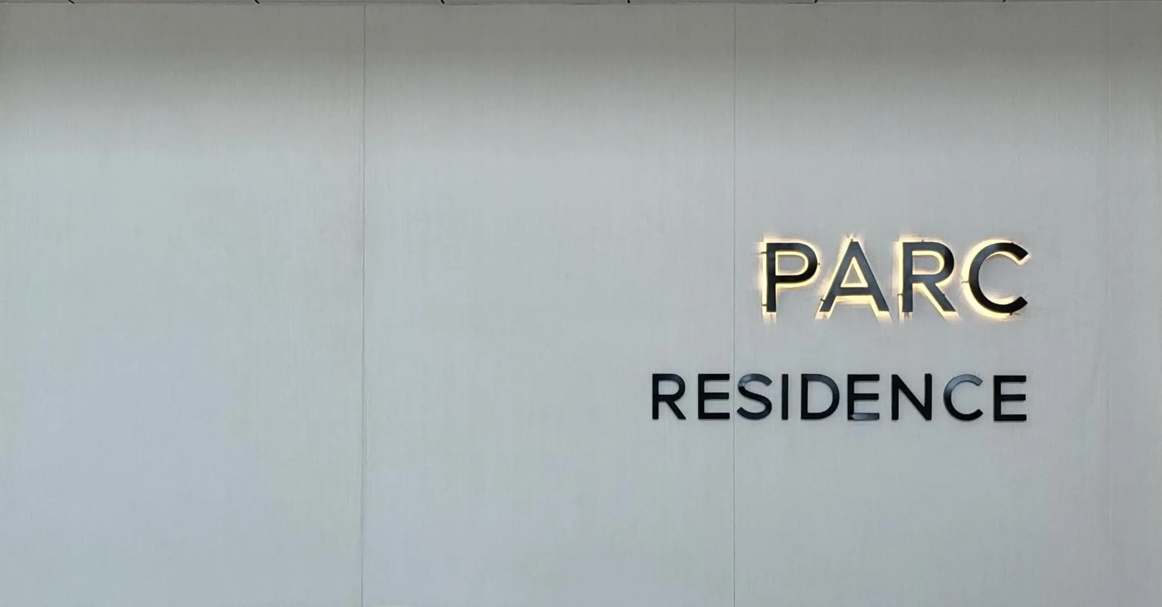 Logo/Certificate/Sign in The Parc Bangna