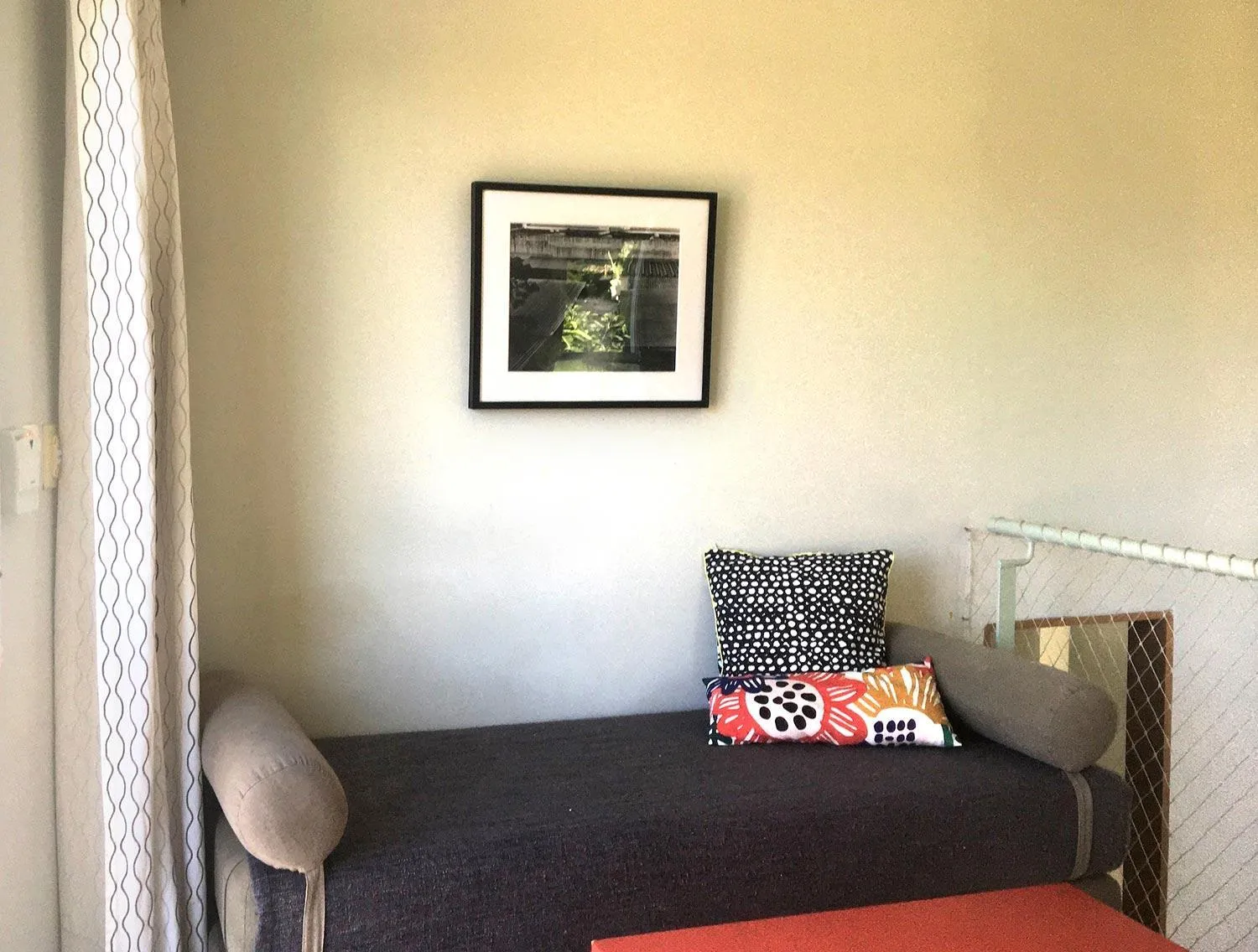 Living room, Bed in Vila Praiana