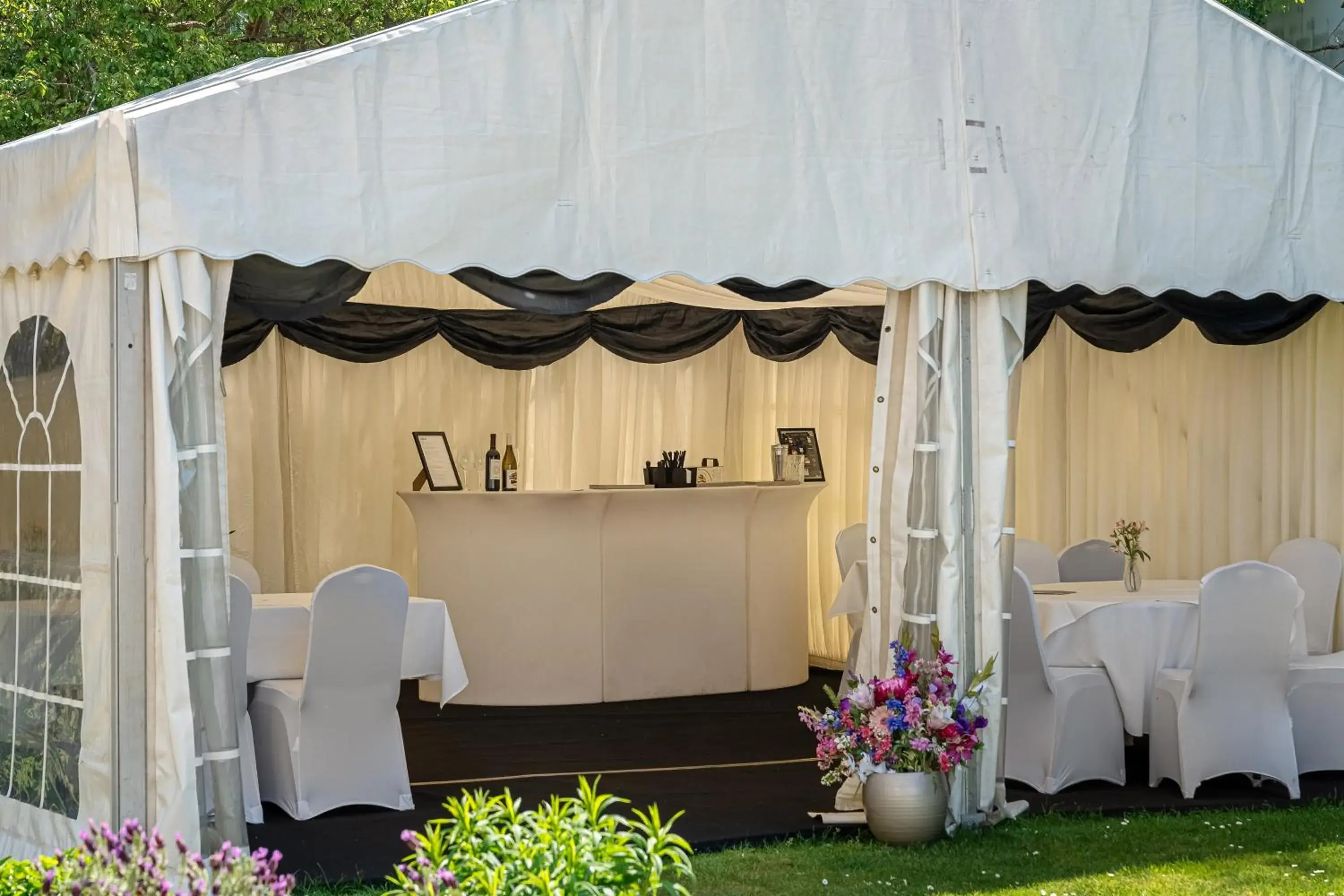 Garden view in The Clarendon Hotel Garden view in The Clarendon Hotel