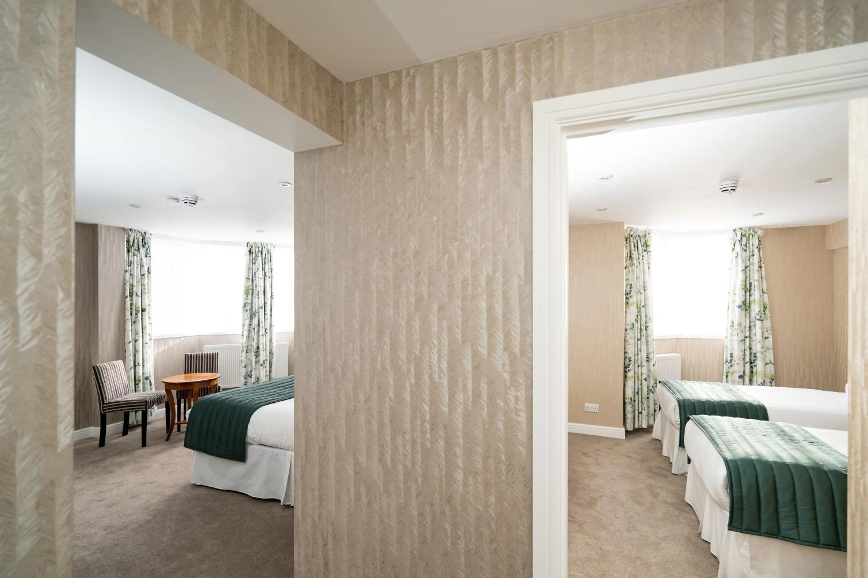 Bedroom, Bed in The Clarendon Hotel