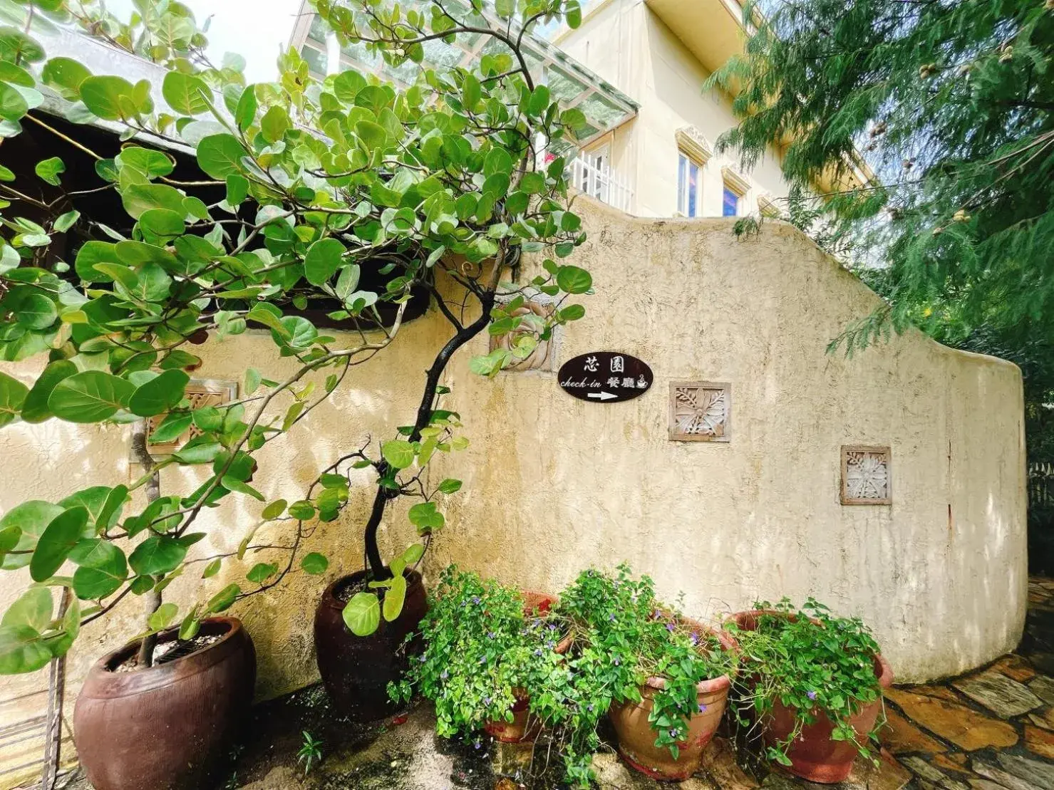 Property building in Xin Yuan My Dream Castle Property building in Xin Yuan My Dream Castle