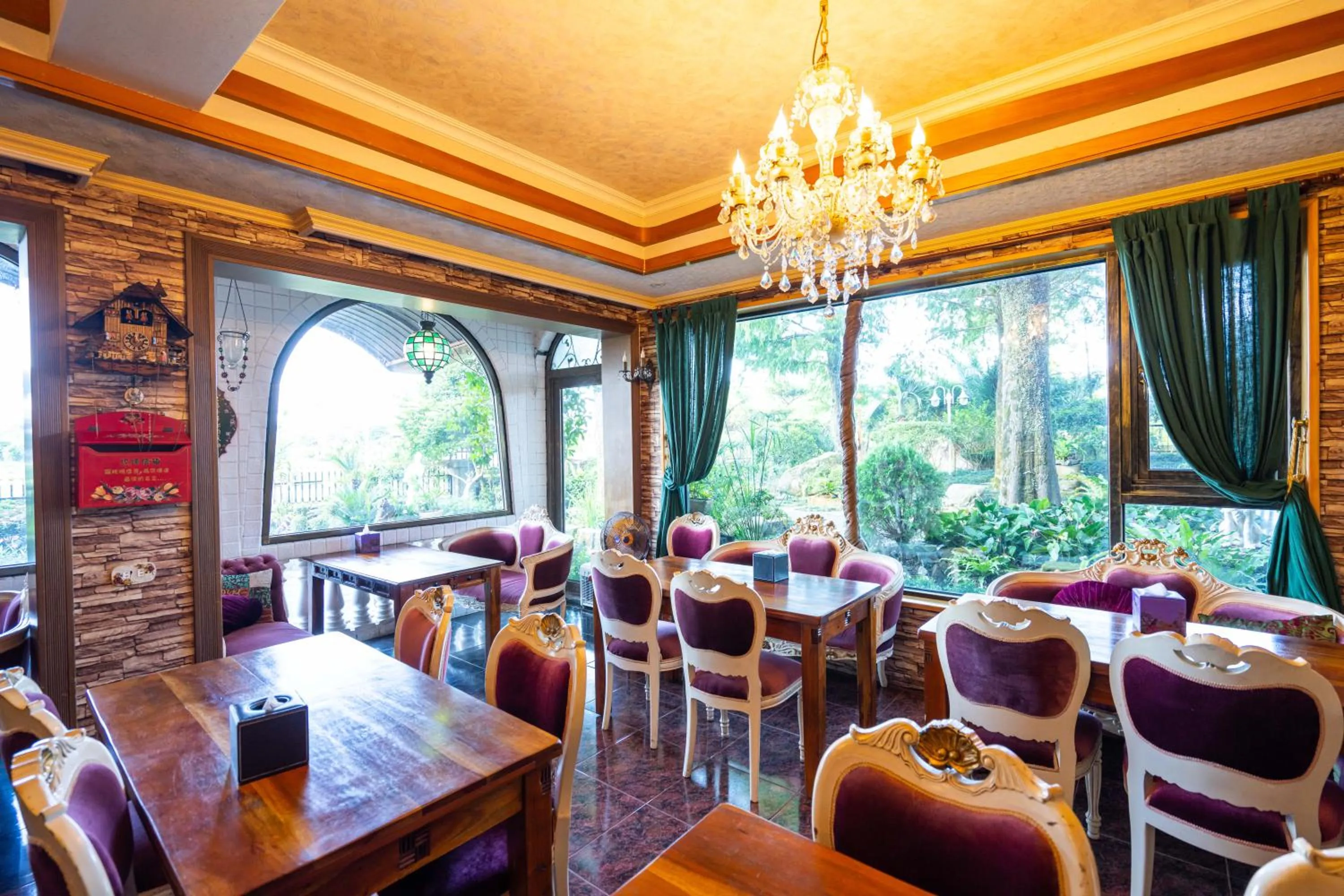 Restaurant/places to eat in Xin Yuan My Dream Castle