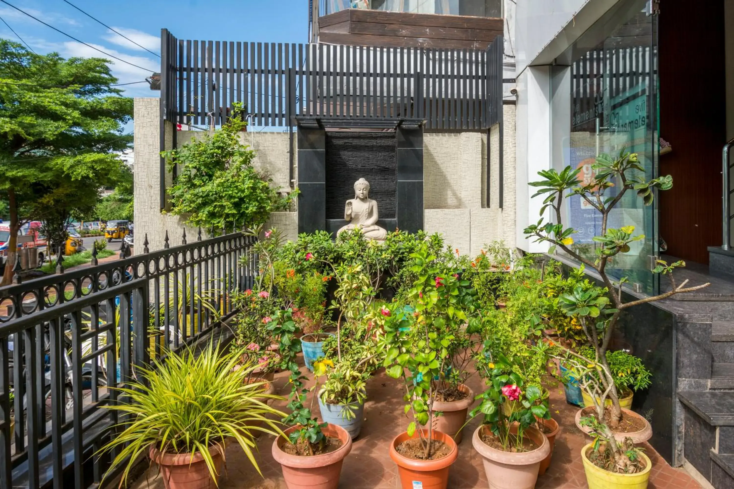 Property building in Five Elements Property building in Five Elements