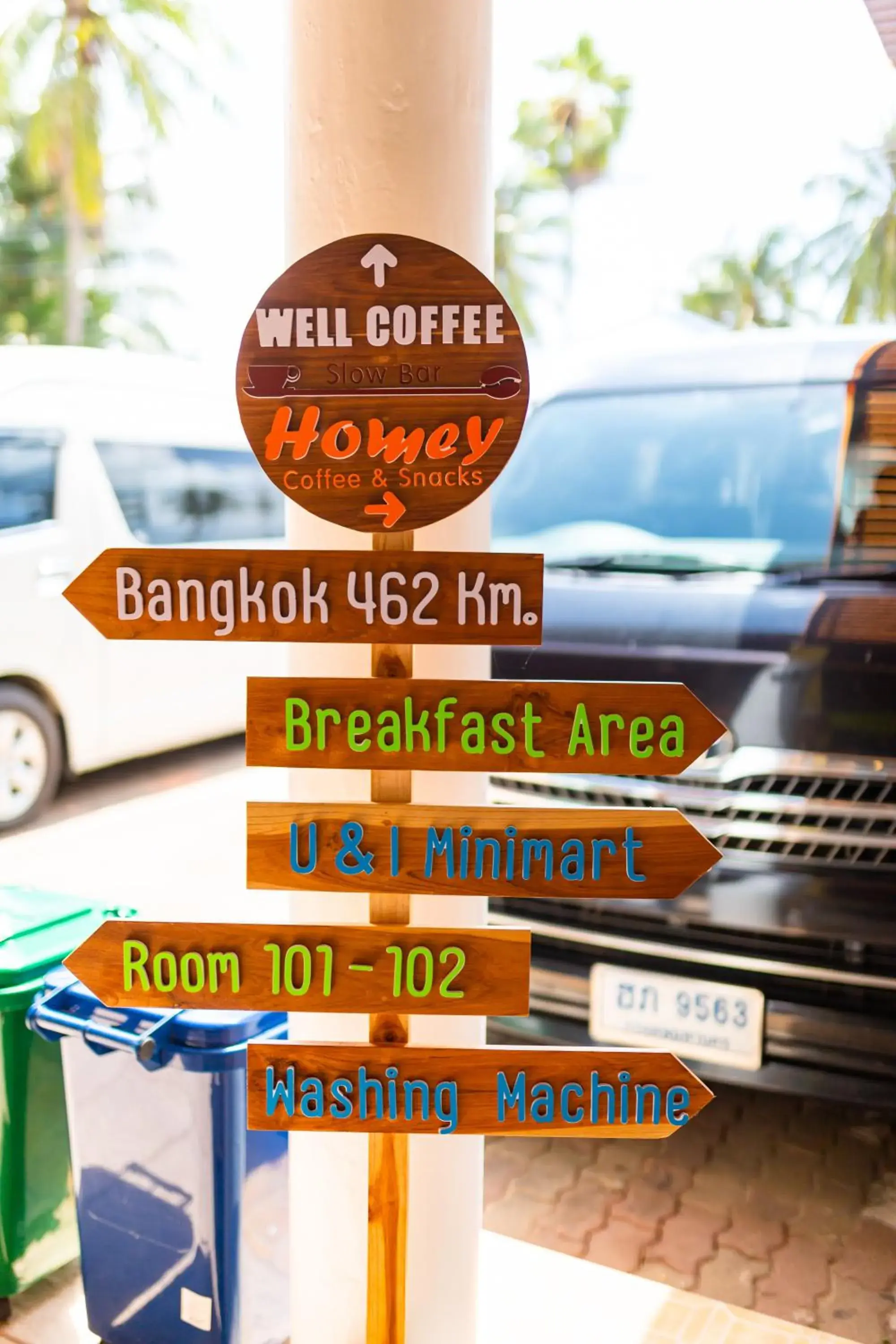 Facade/entrance in Talay Sai @ Thung Wua Laen Facade/entrance in Talay Sai @ Thung Wua Laen