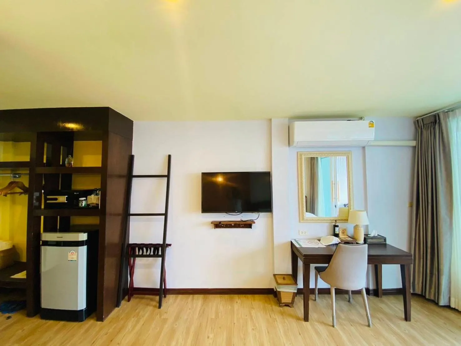 TV and multimedia in Talay Sai @ Thung Wua Laen