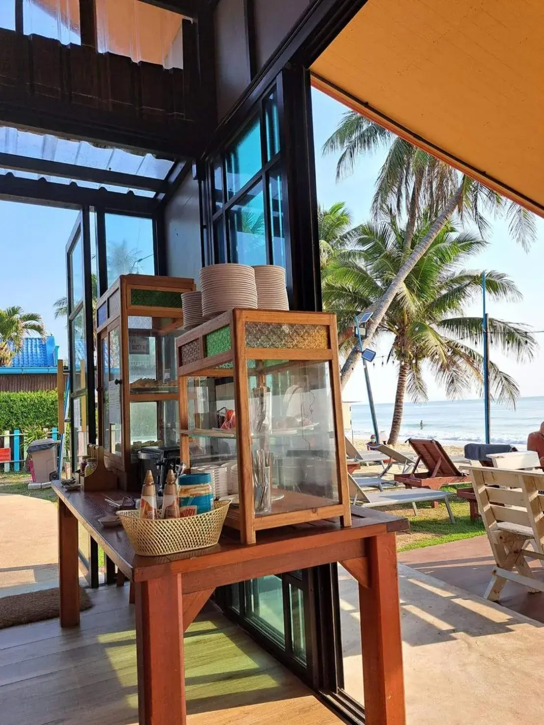 Buffet breakfast in Talay Sai @ Thung Wua Laen Buffet breakfast in Talay Sai @ Thung Wua Laen