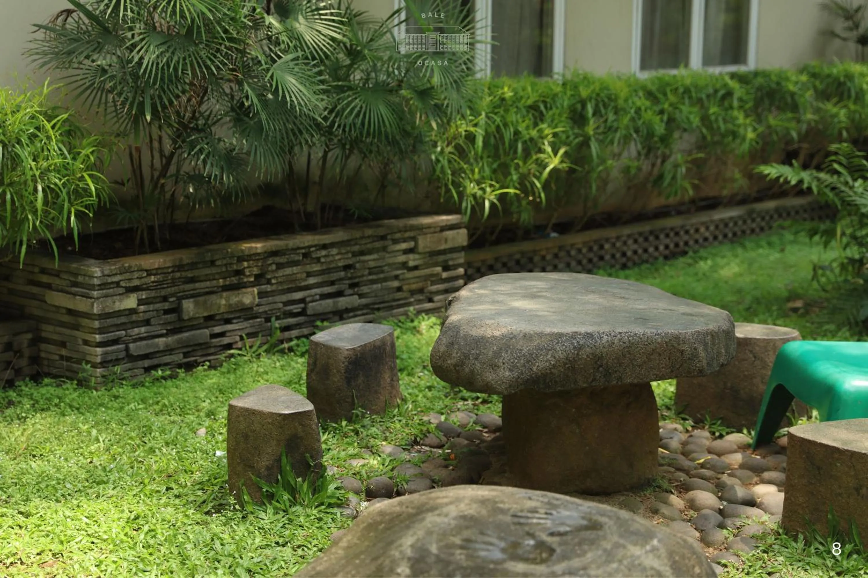 Garden in Bale Ocasa by Behomy