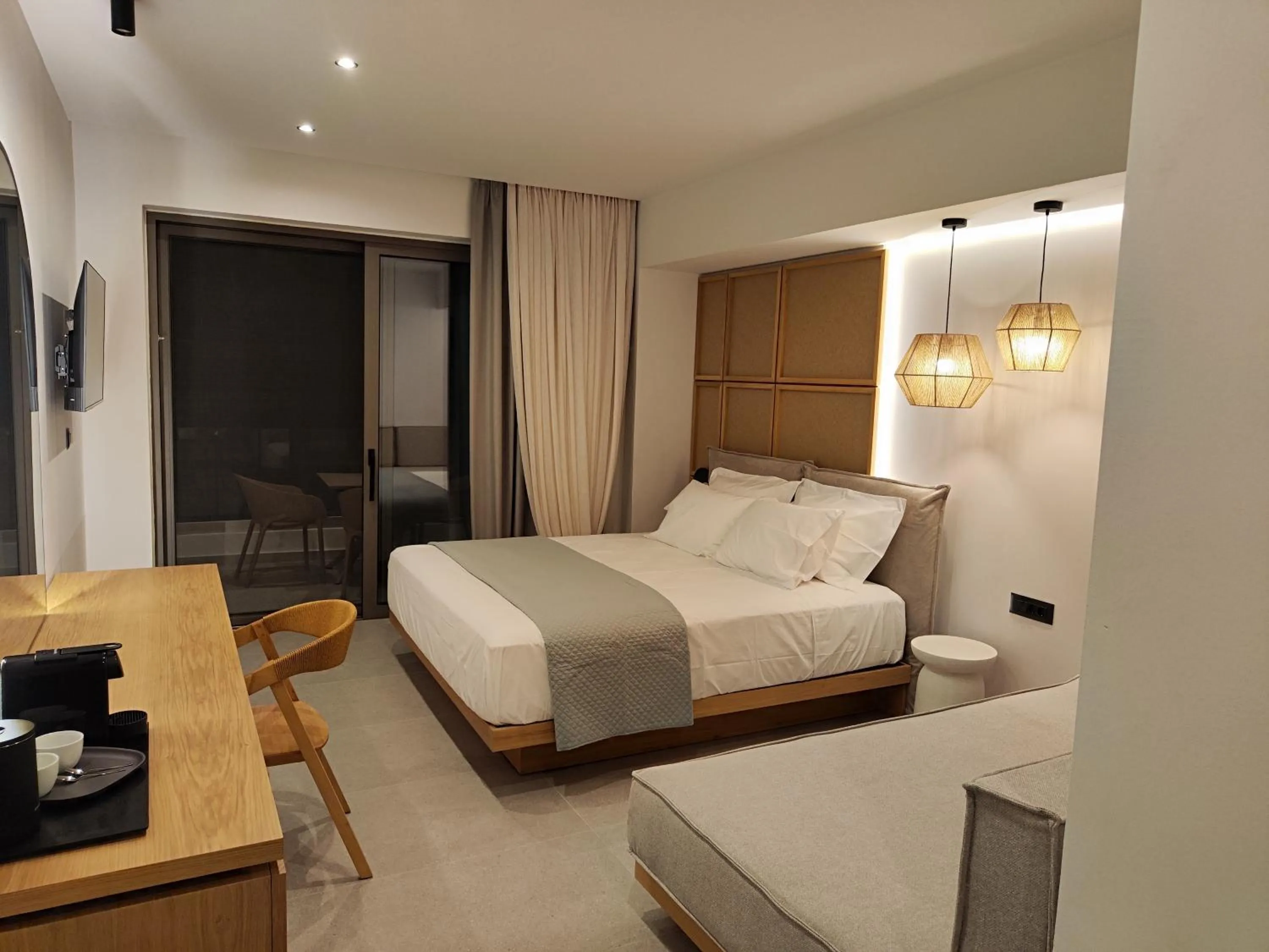 Bed in Ammos Paleochora Hotel