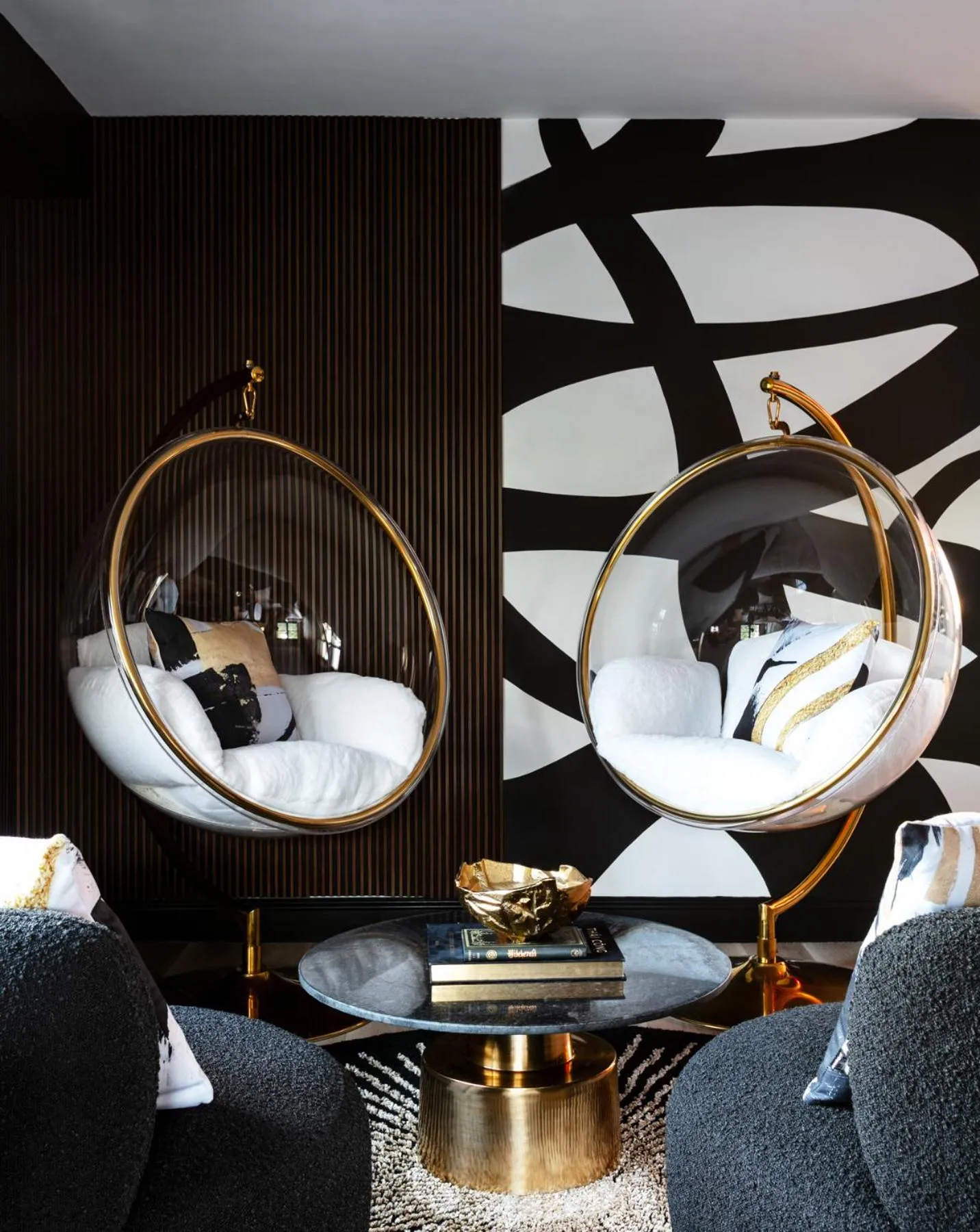 Seating area in The Cove At Salem