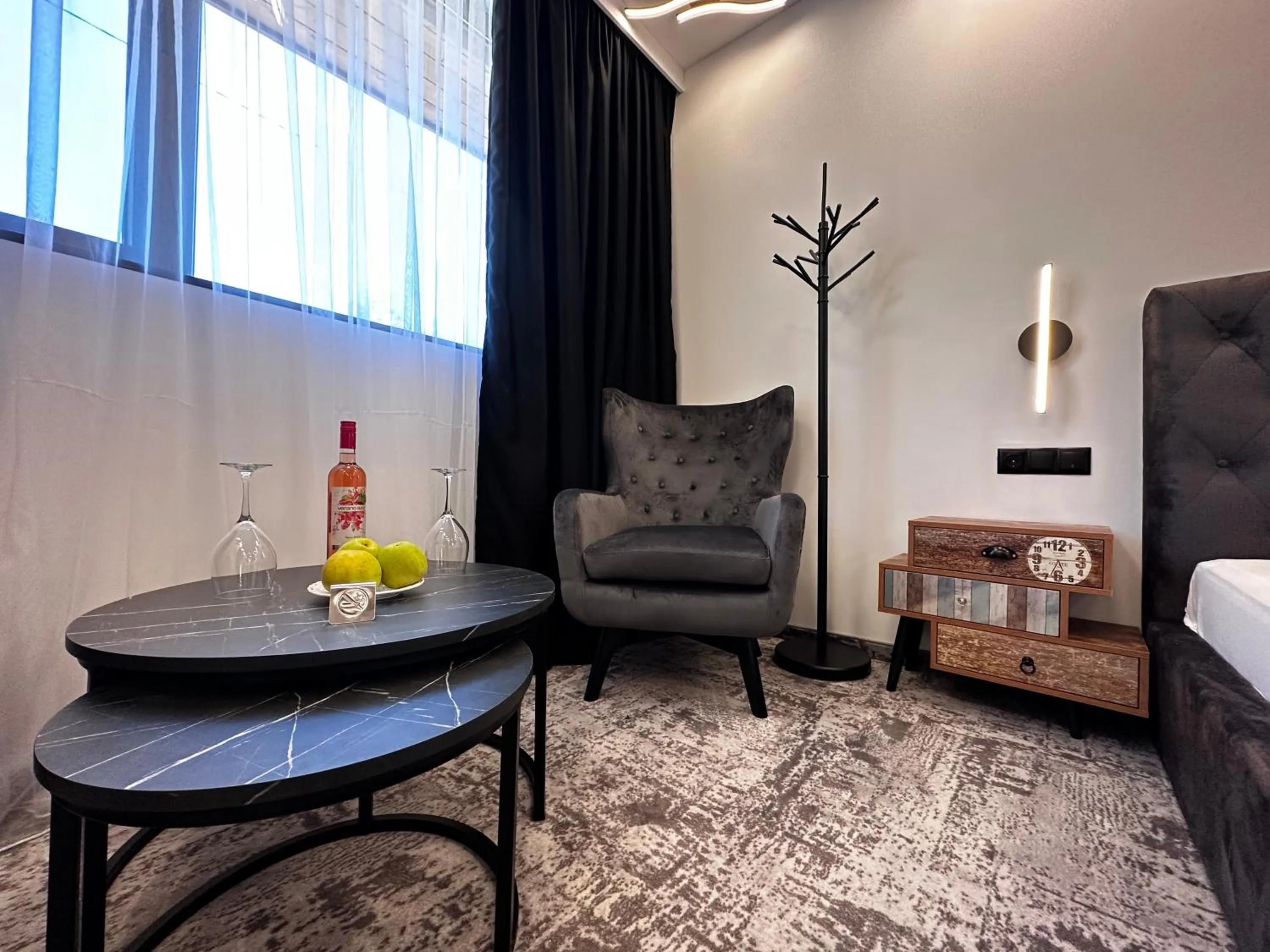 Seating area in The Wind Mills Hydropark