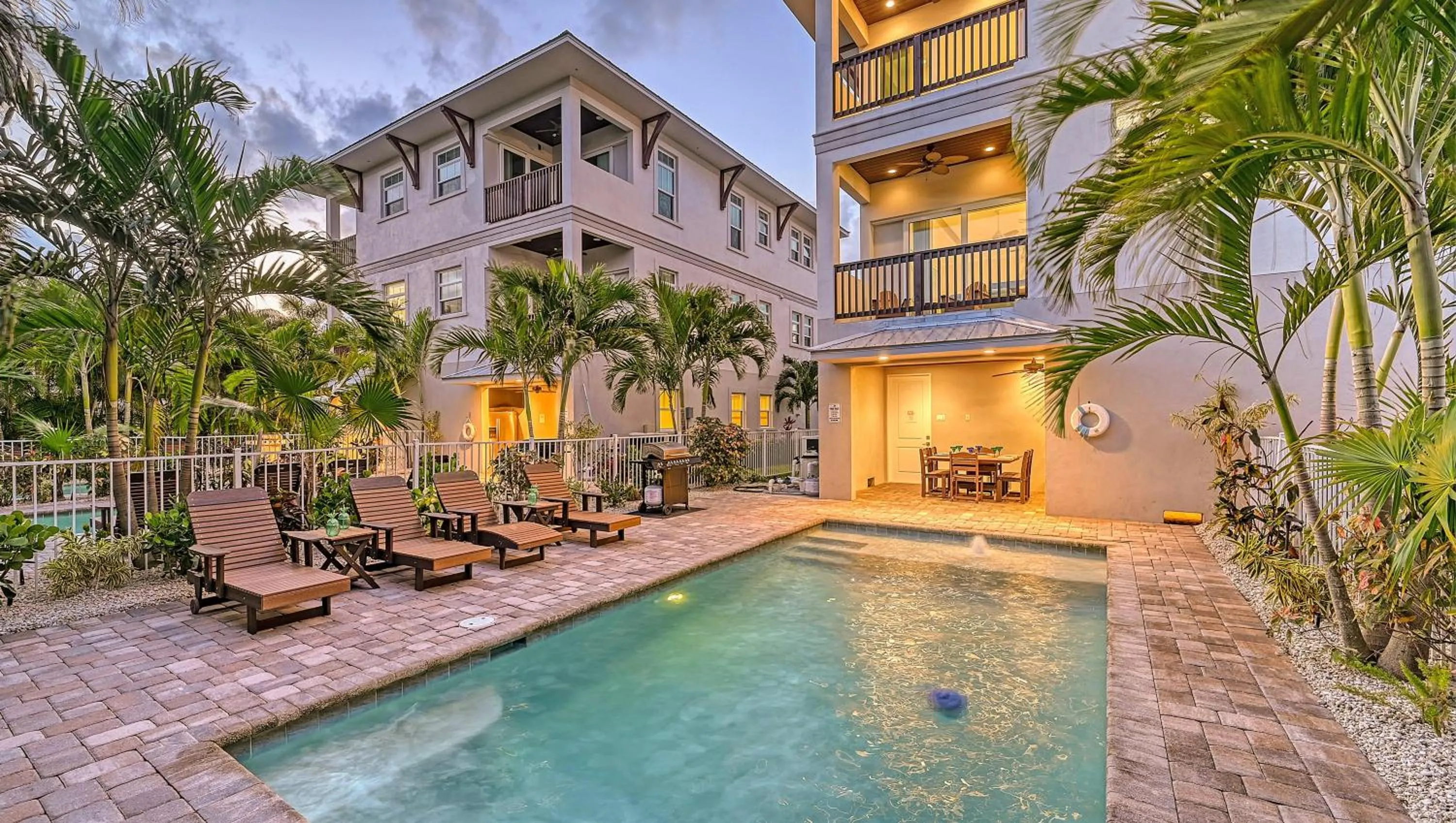 Casa Junonia - 1032L