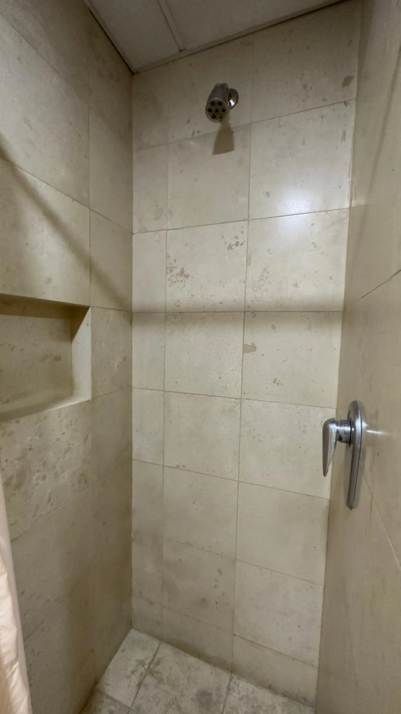 Shower in Suites Giorgio