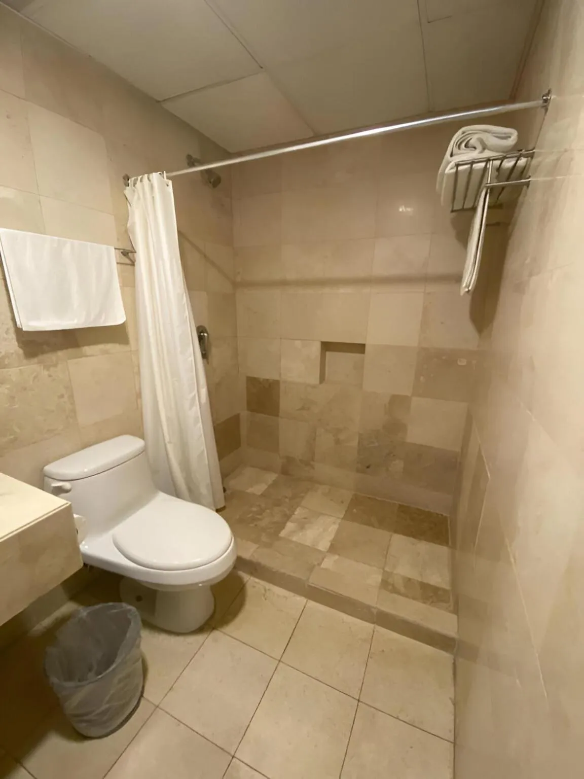 Shower in Suites Giorgio