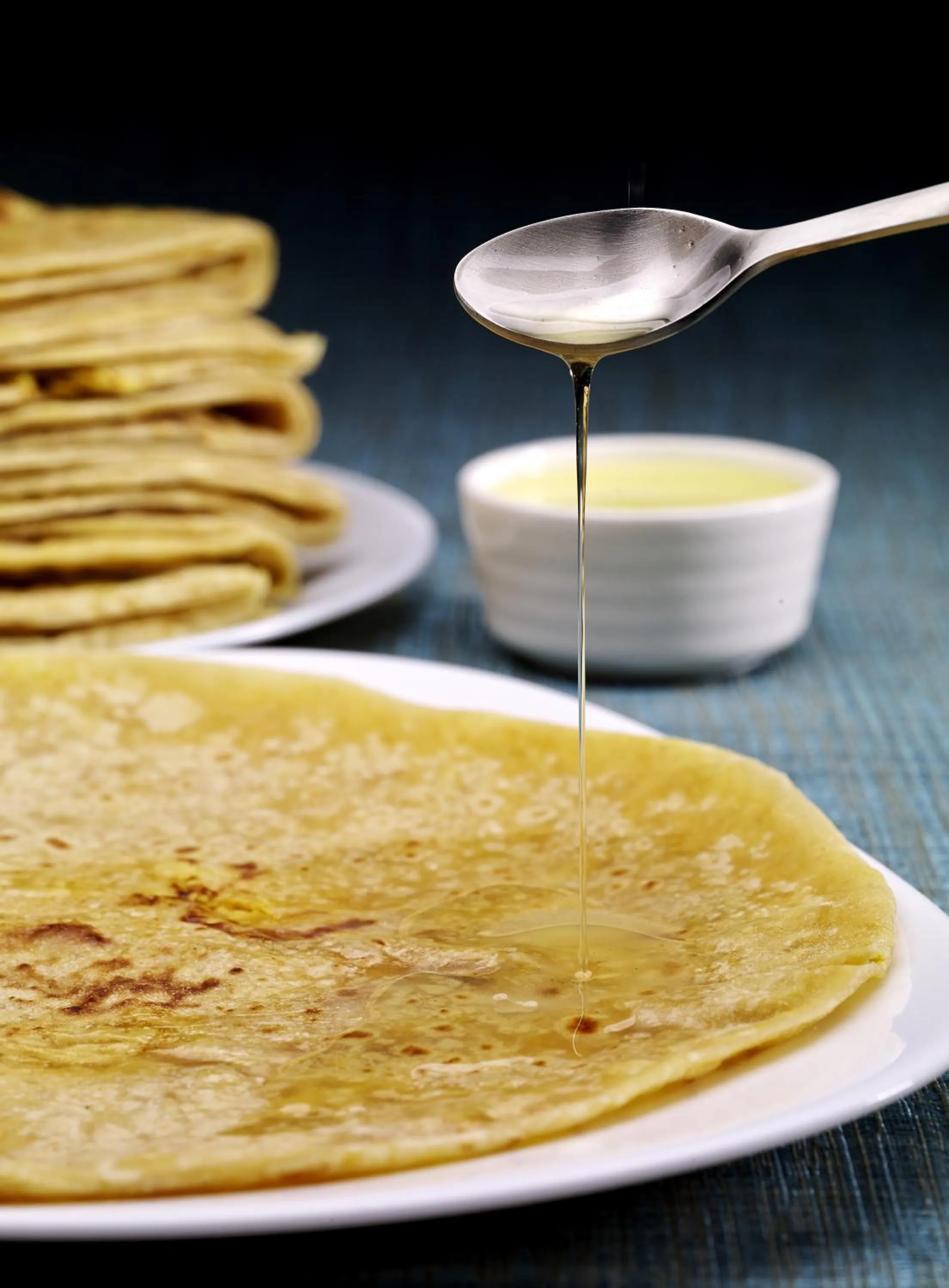 Food and drinks in Hotel Shreyas