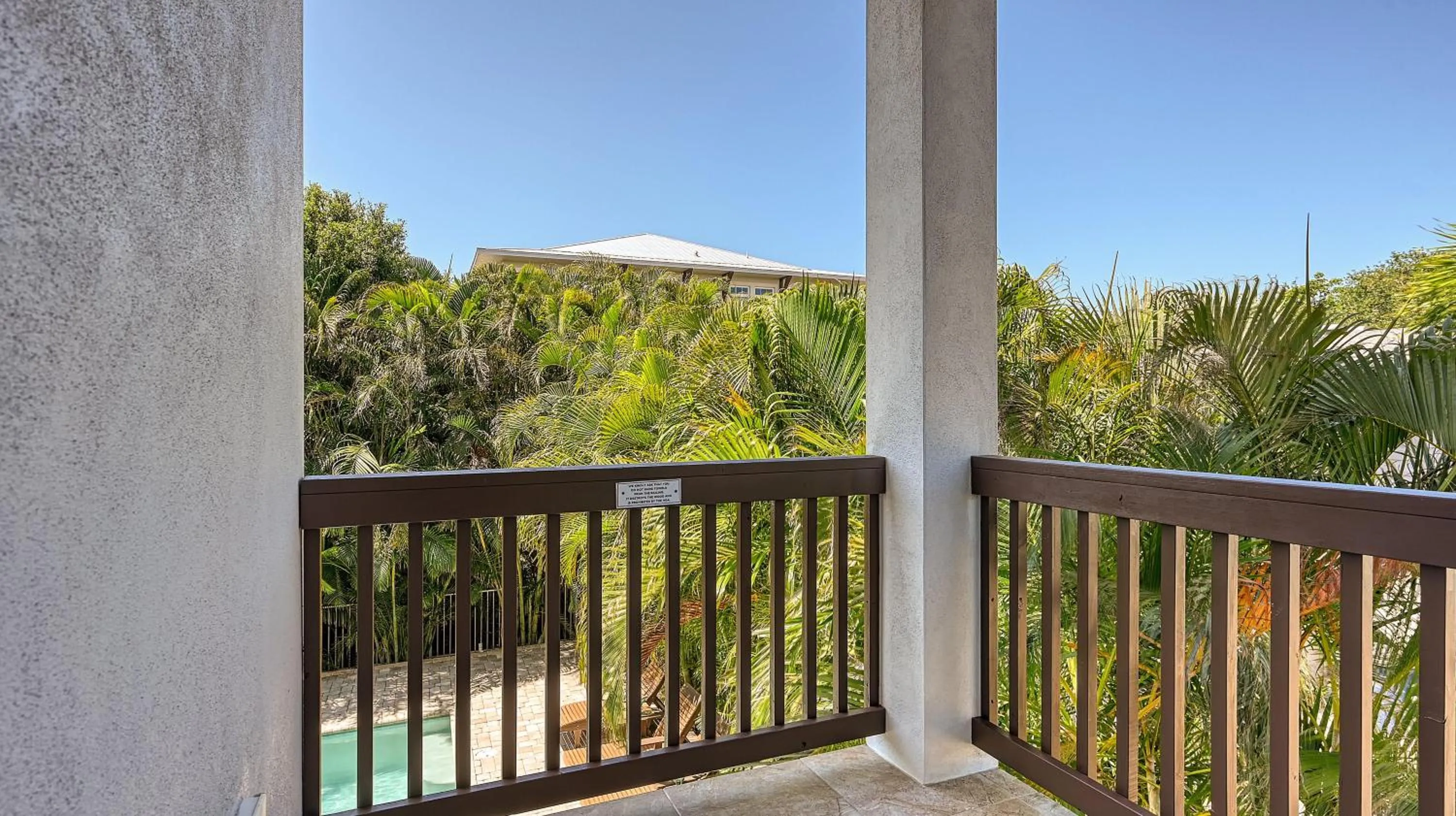 Casa Stolida - 1030L
