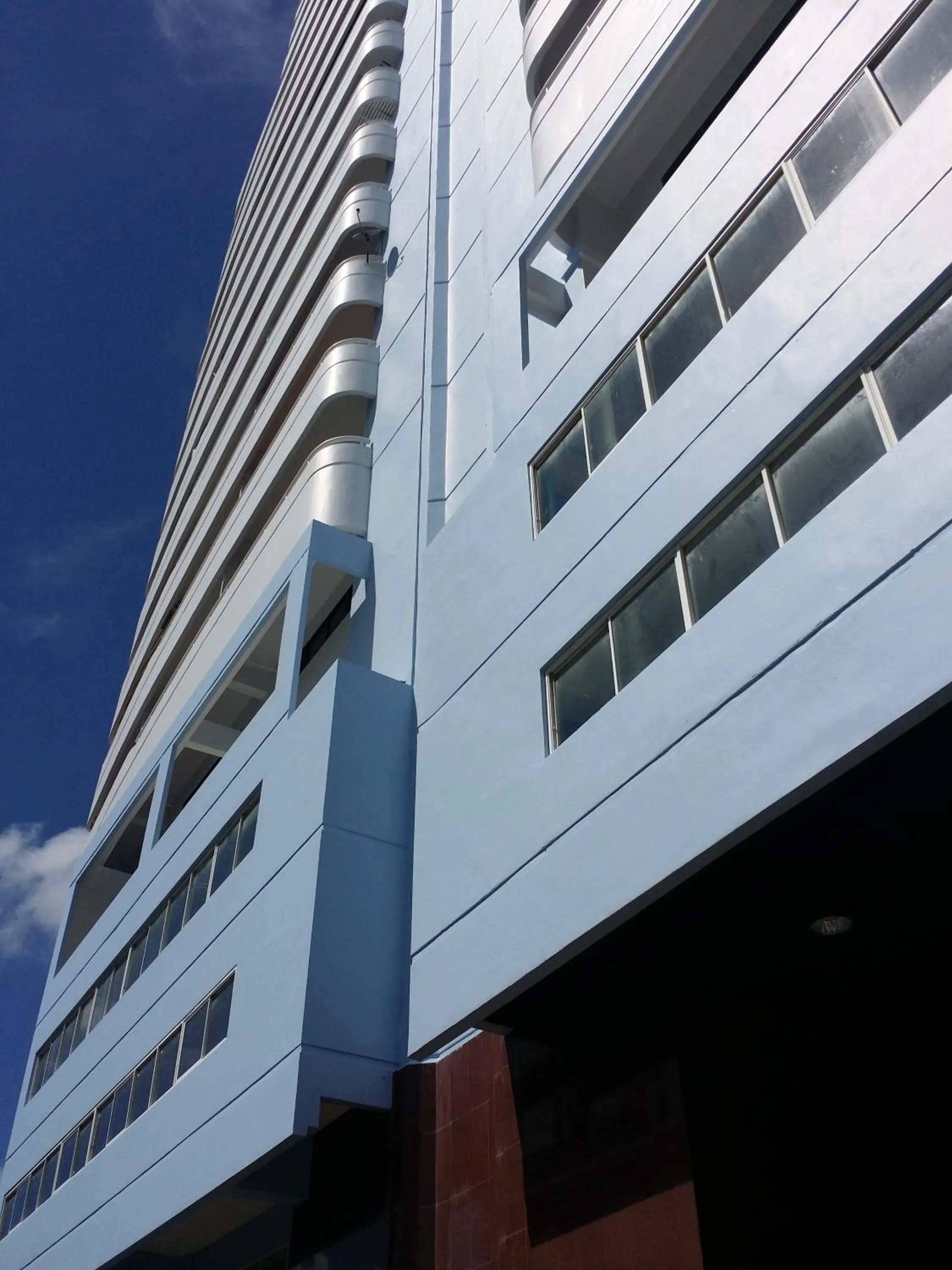 Facade/entrance in Patong Tower by United 21 Thailand