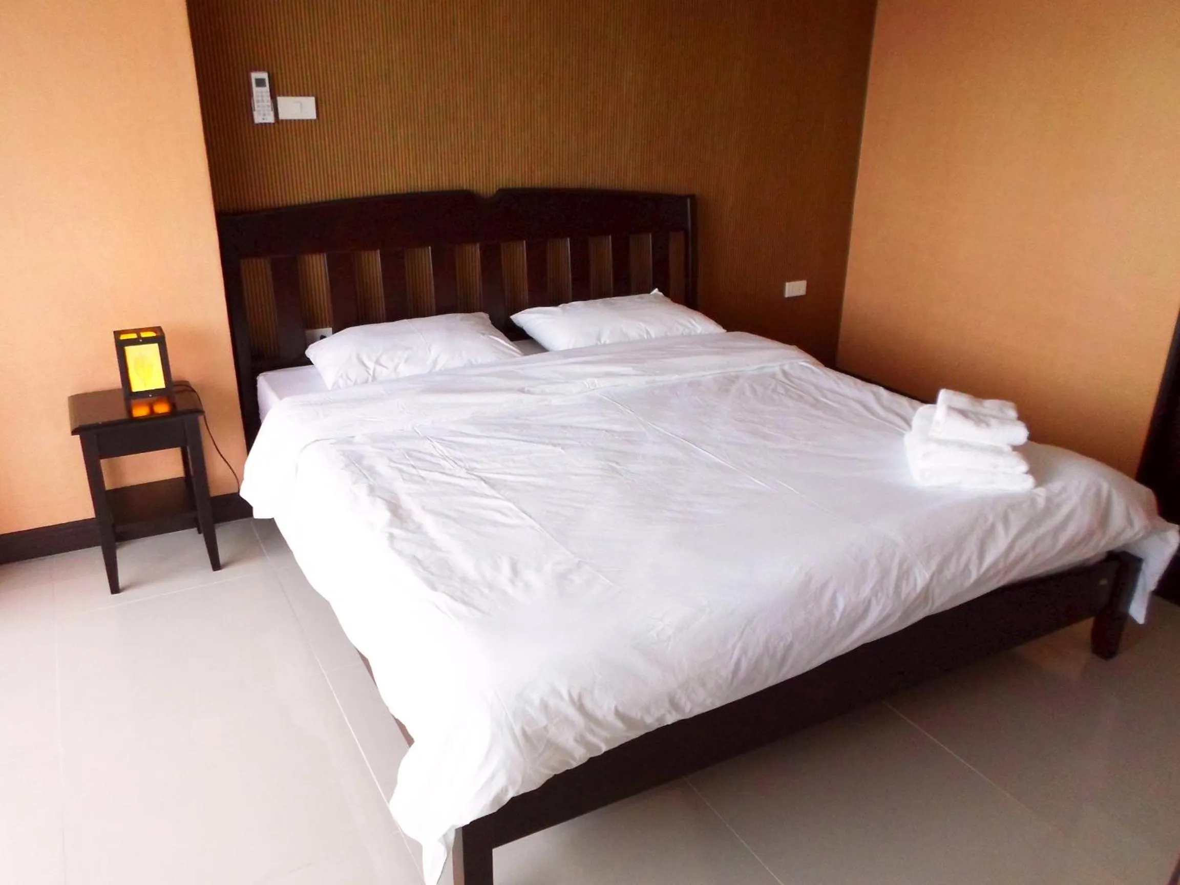 Bedroom, Bed in Patong Tower by United 21 Thailand