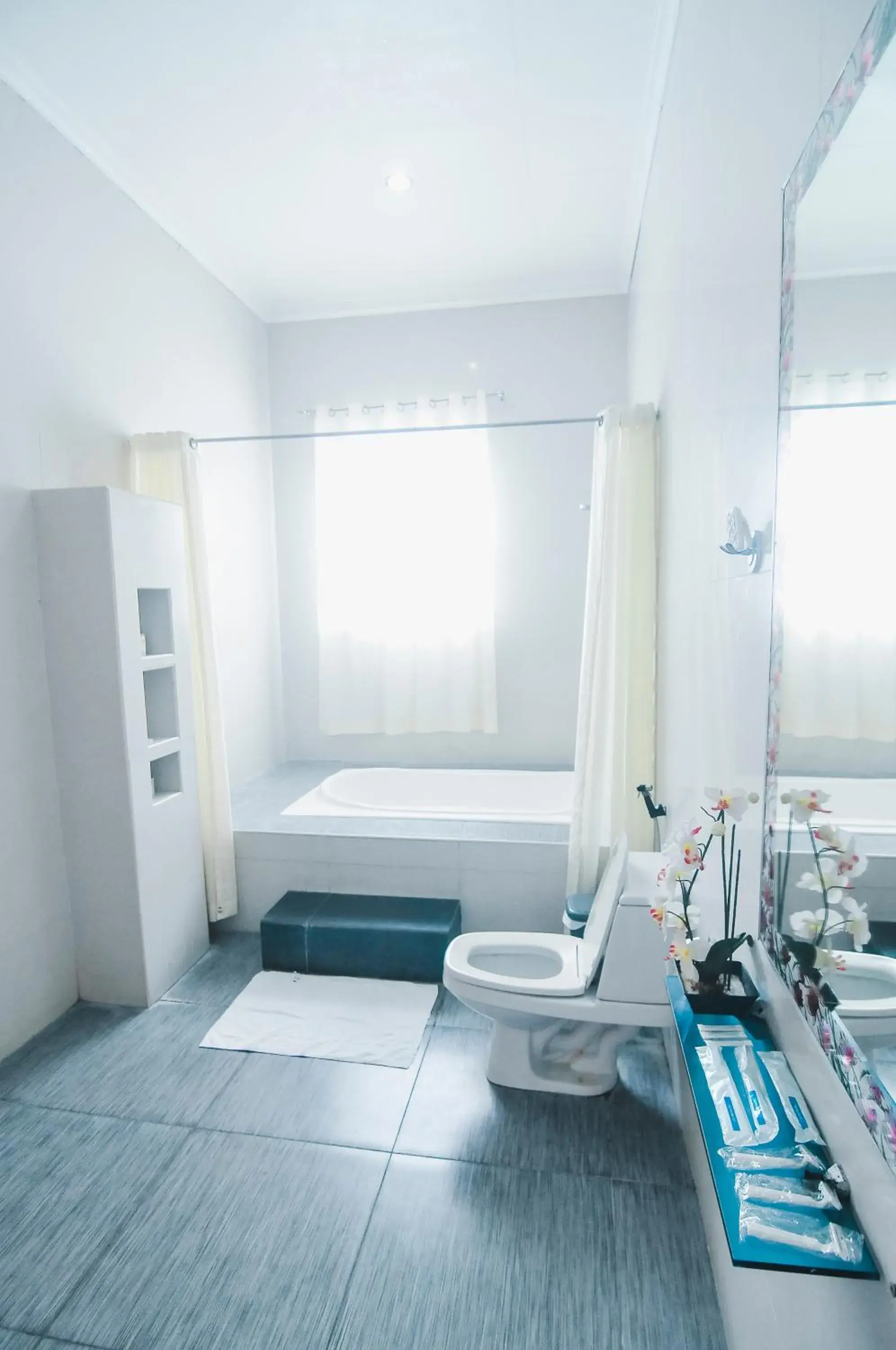 Family Suite with Balcony in Villa Jhoana Resort Family Suite with Balcony in Villa Jhoana Resort