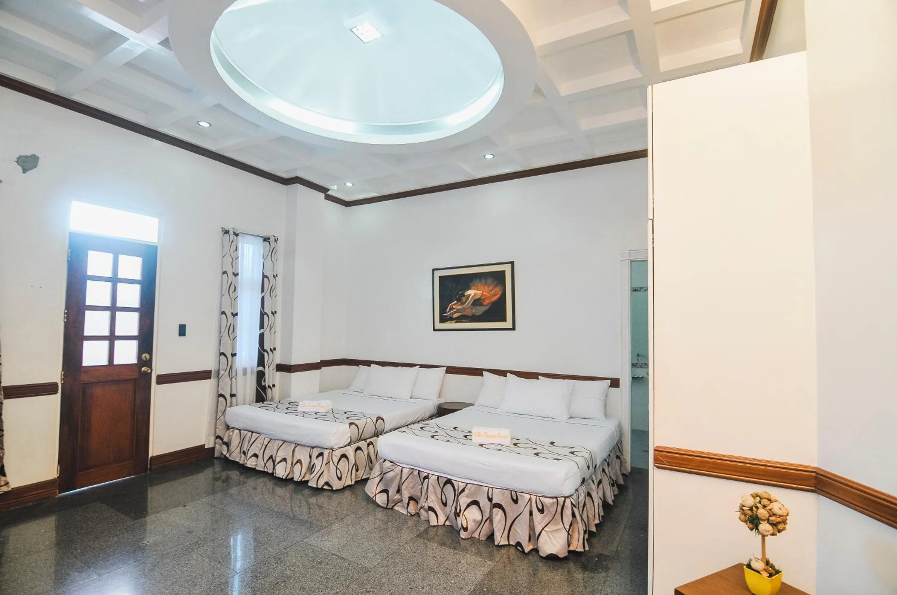 Bed in Villa Jhoana Resort