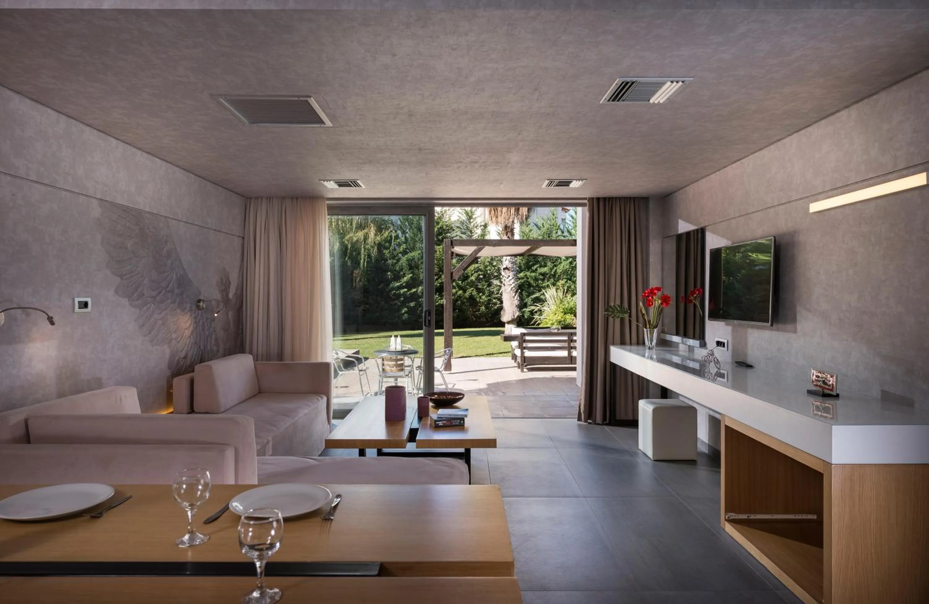 Living room in Icarus Hotel