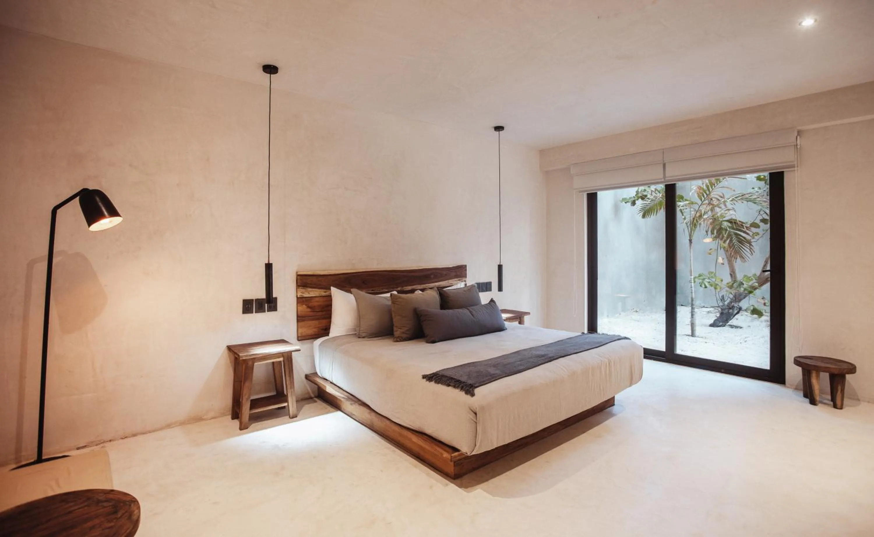 Photo of the whole room, Bed in UMi Tulum
