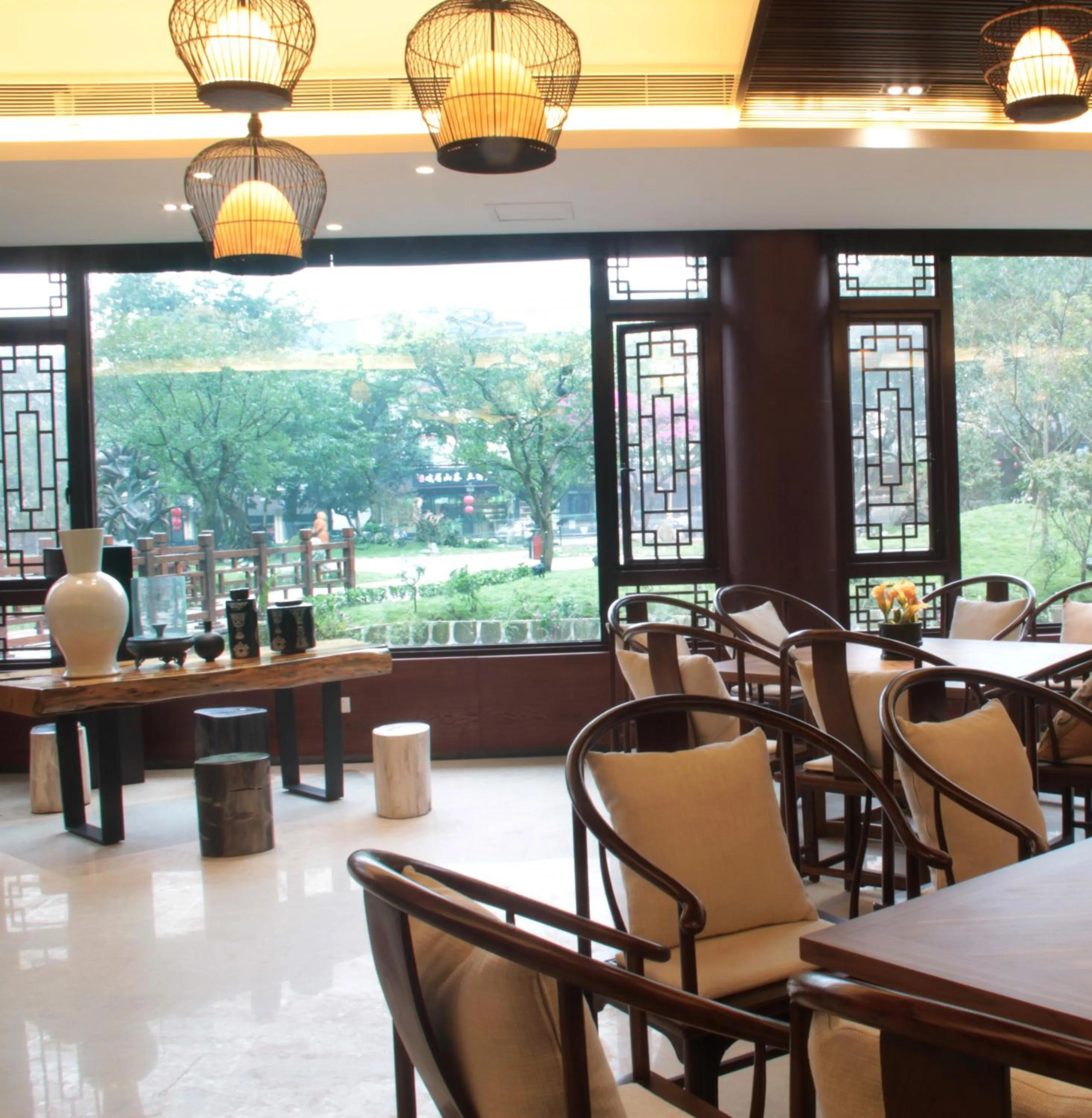 Restaurant/places to eat in E-mei Mountain Hotel