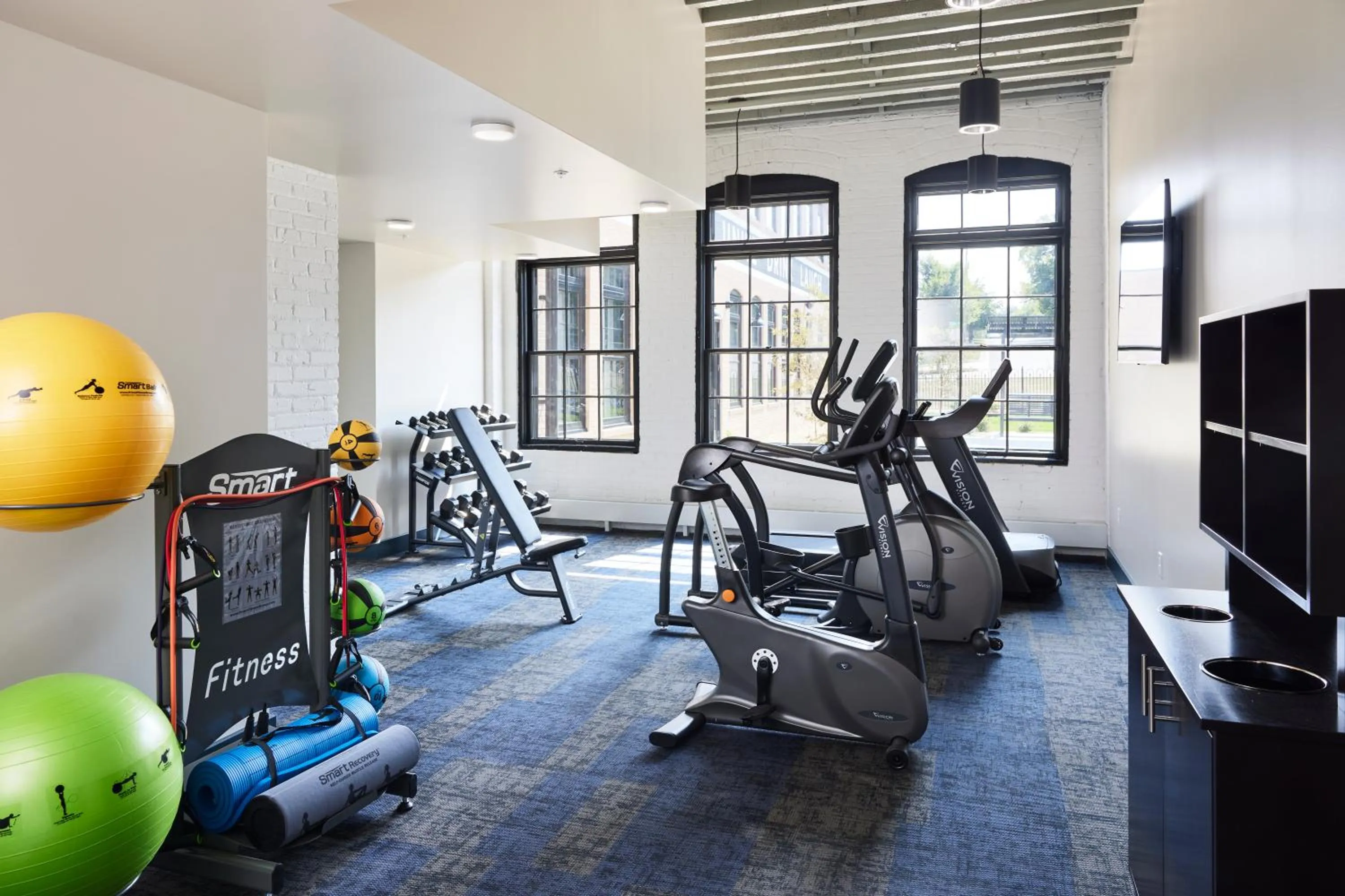 Fitness centre/facilities in The Confluence Hotel