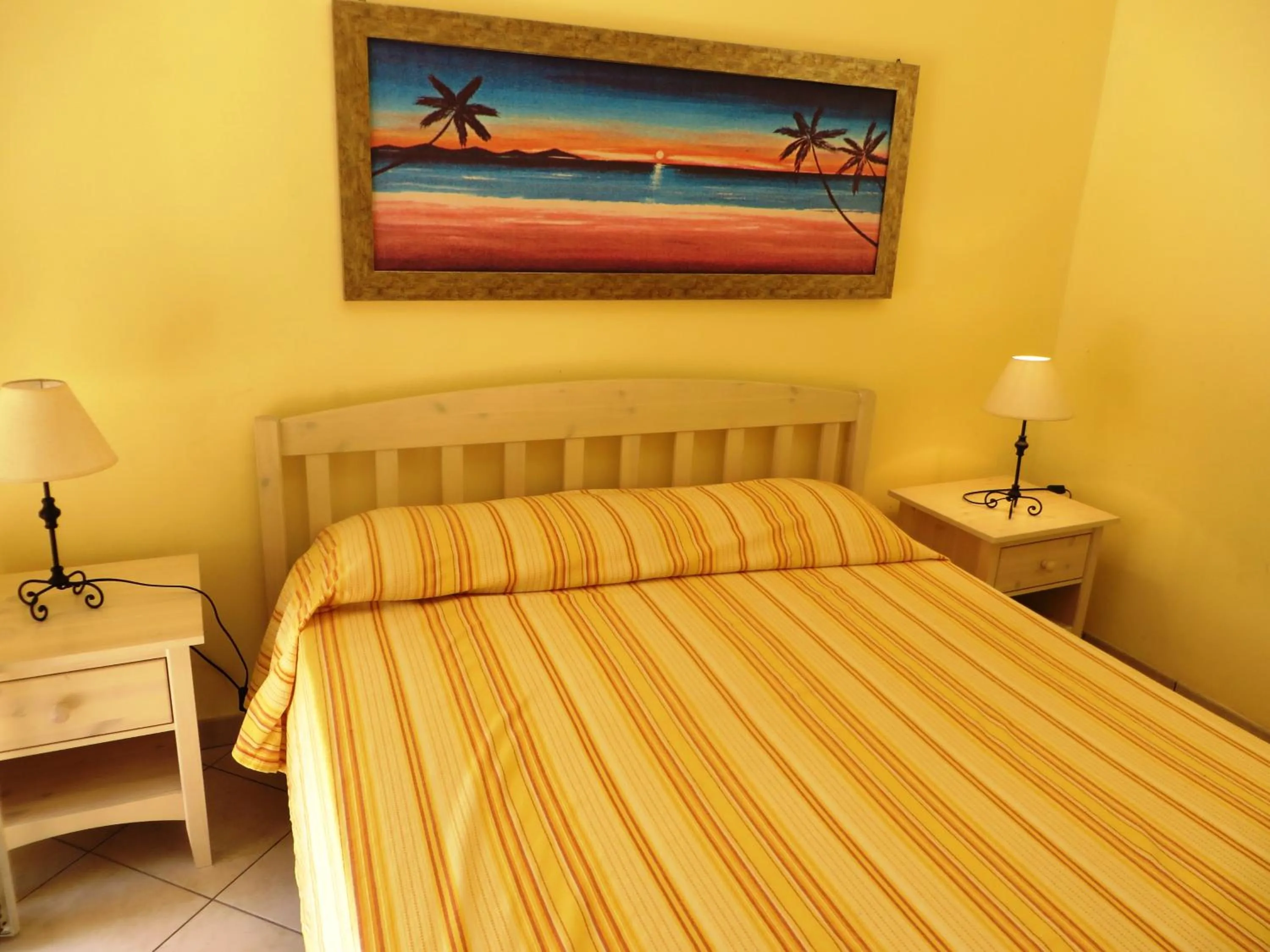 Bed in Residence Giglio