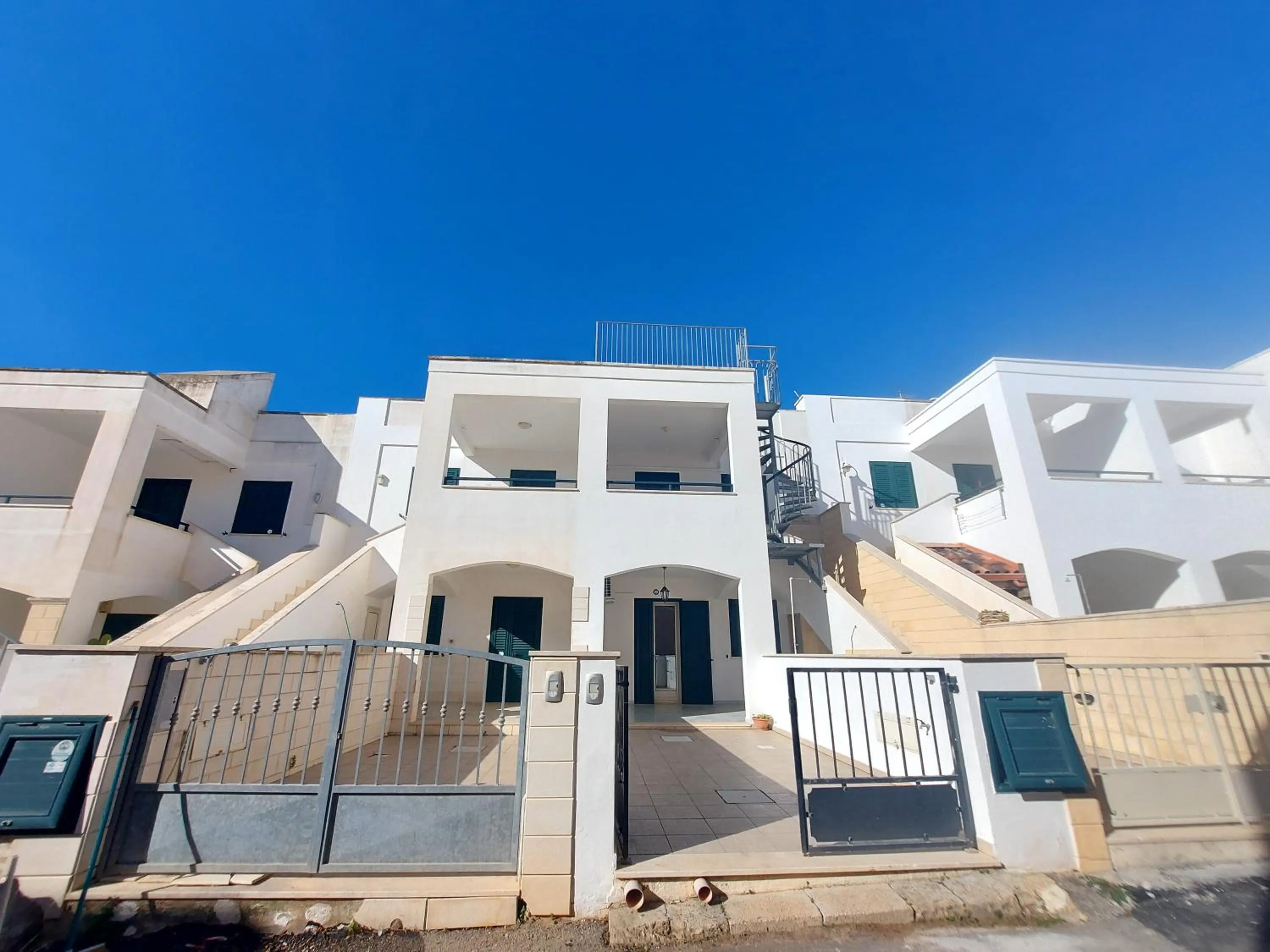 Facade/entrance in Residence Giglio