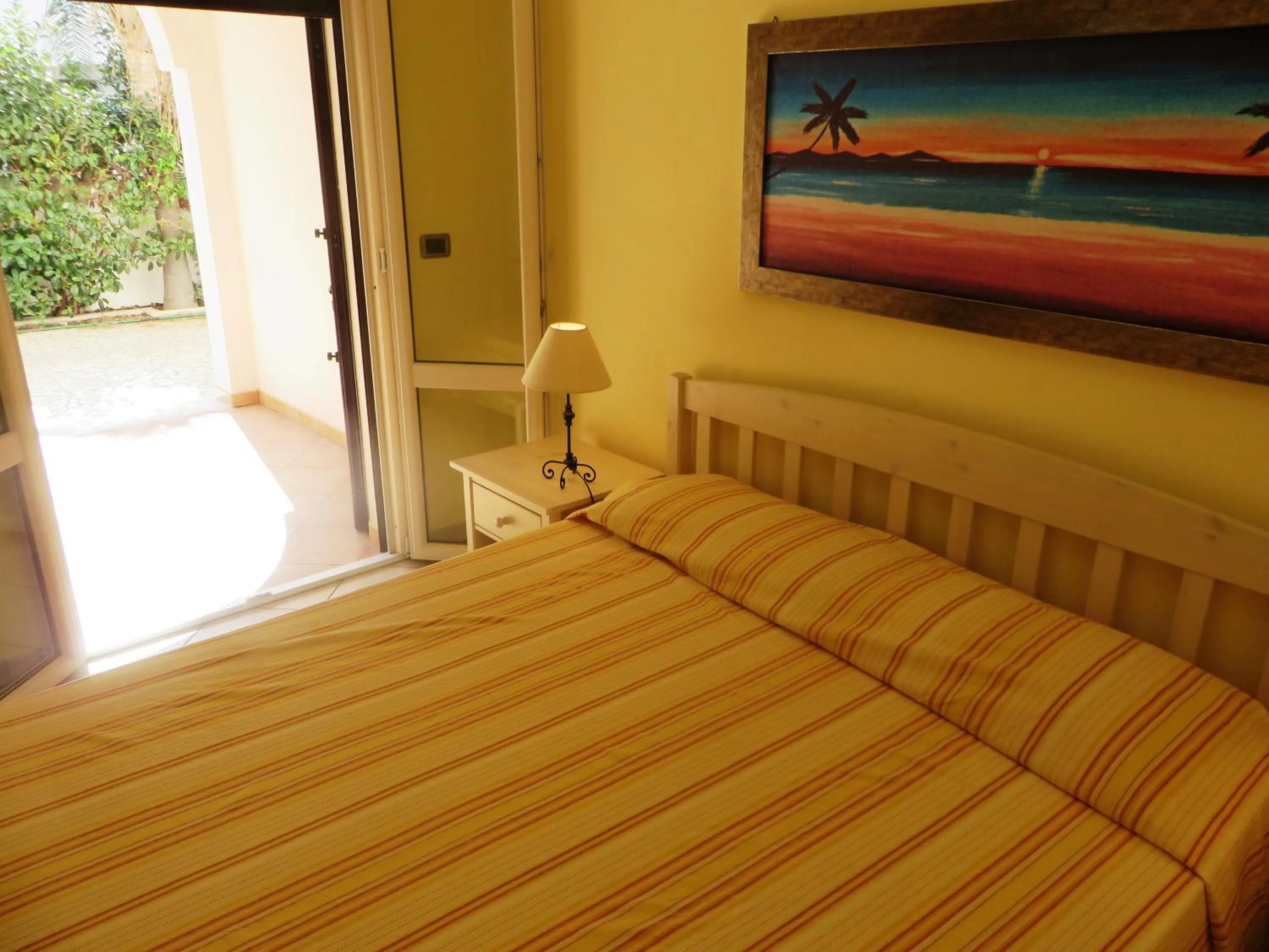 Bed in Residence Giglio