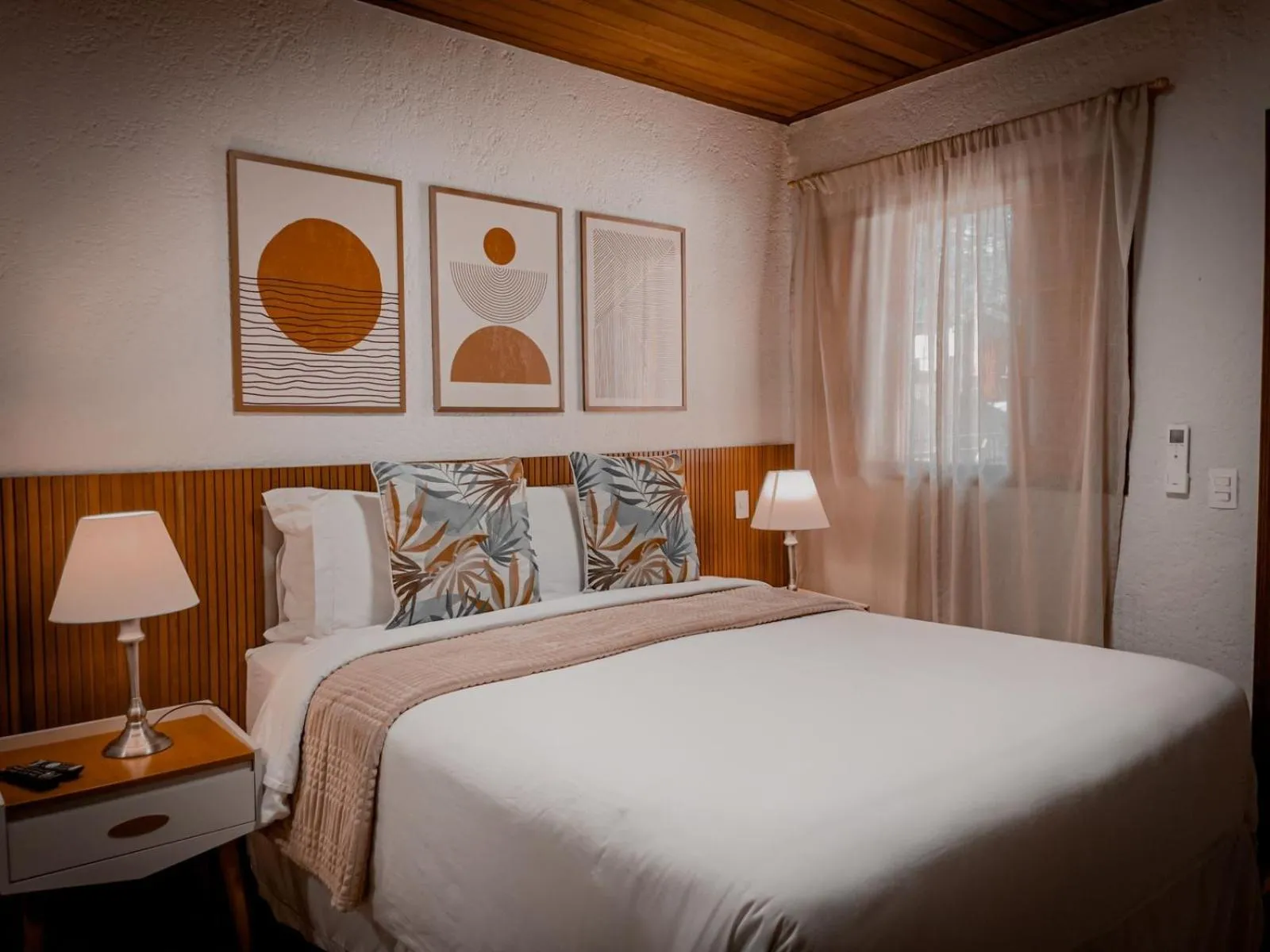 Superior Queen Room in La Bella Monte Verde