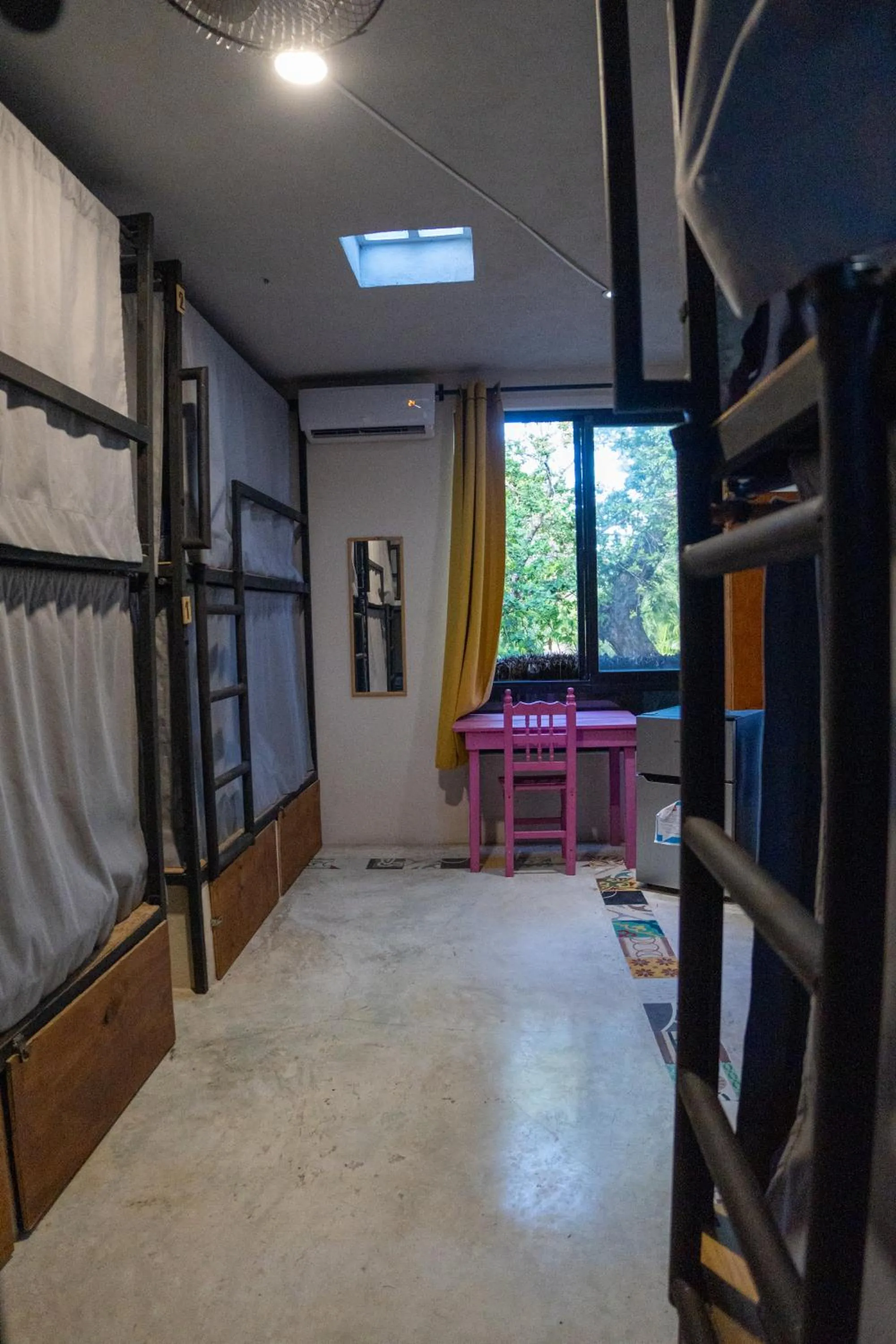 Photo of the whole room in Maui Hostels Tulum