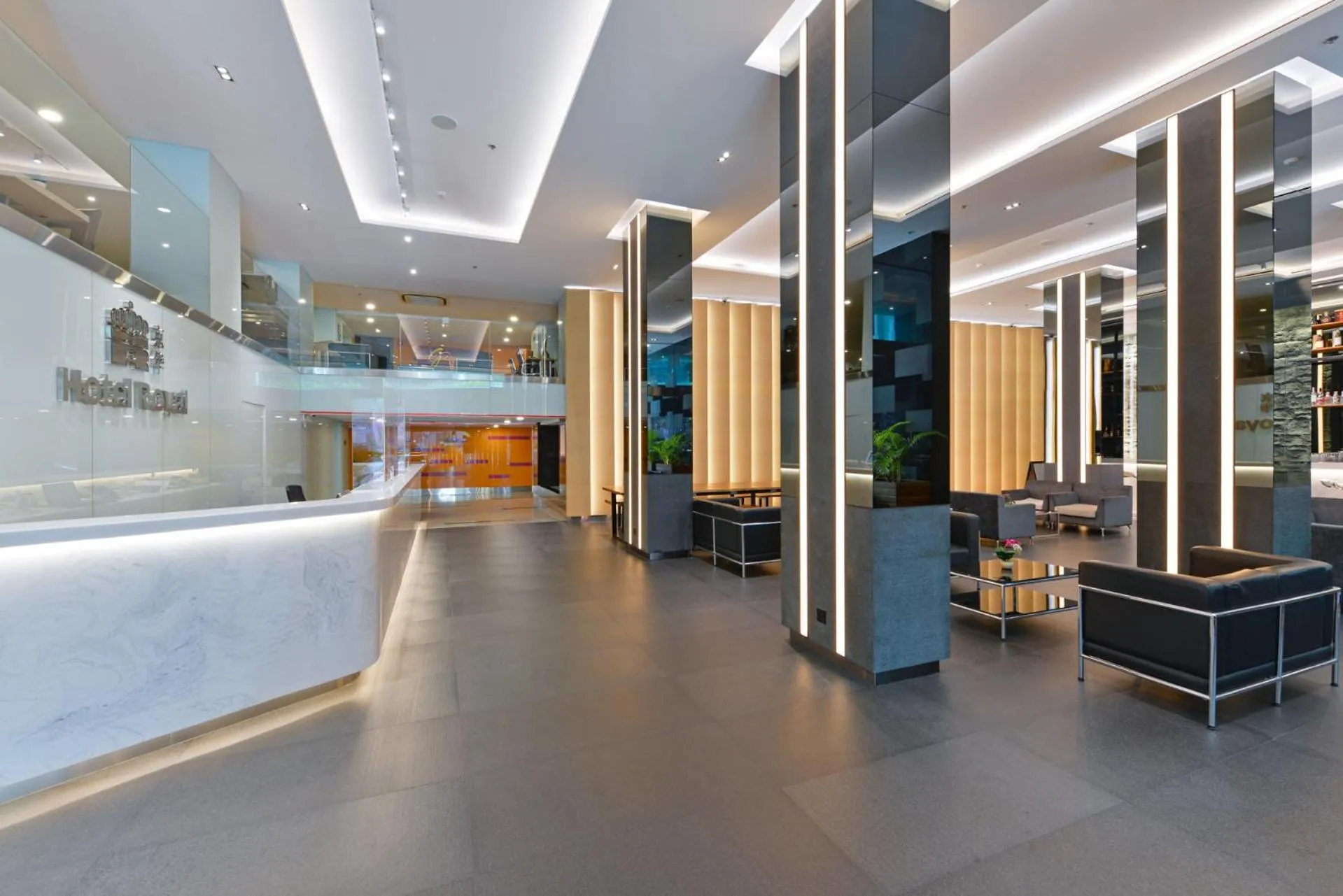 Lobby or reception in Hotel Royal Bangkok