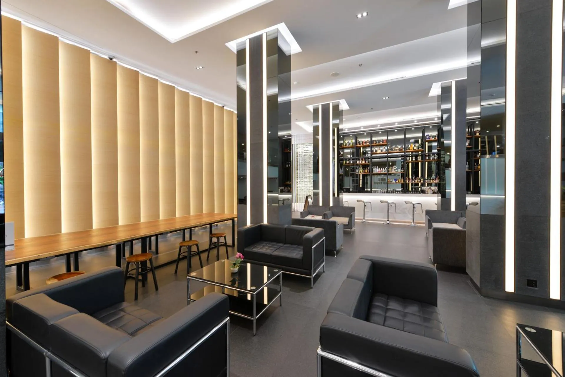 Lobby or reception in Hotel Royal Bangkok