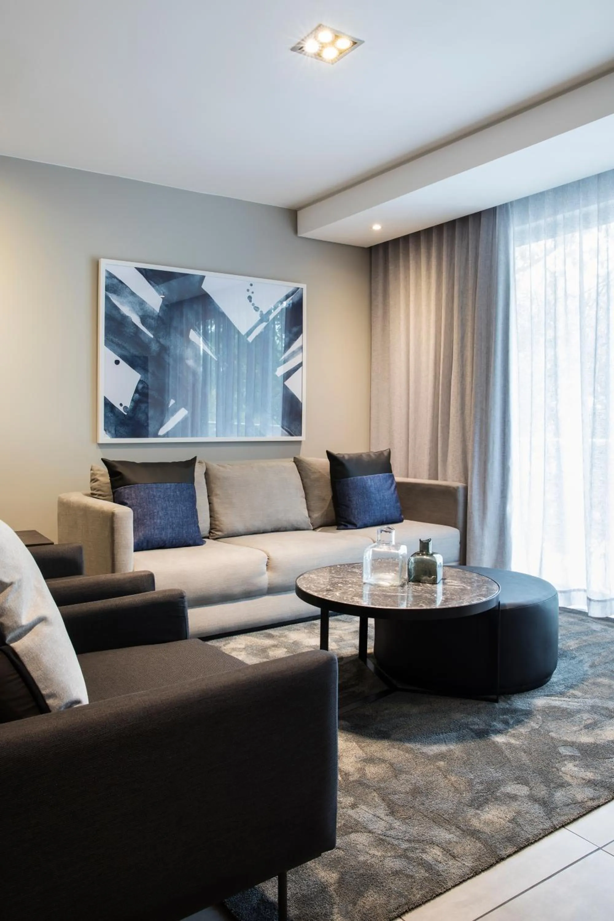 Living room in The Capital Empire