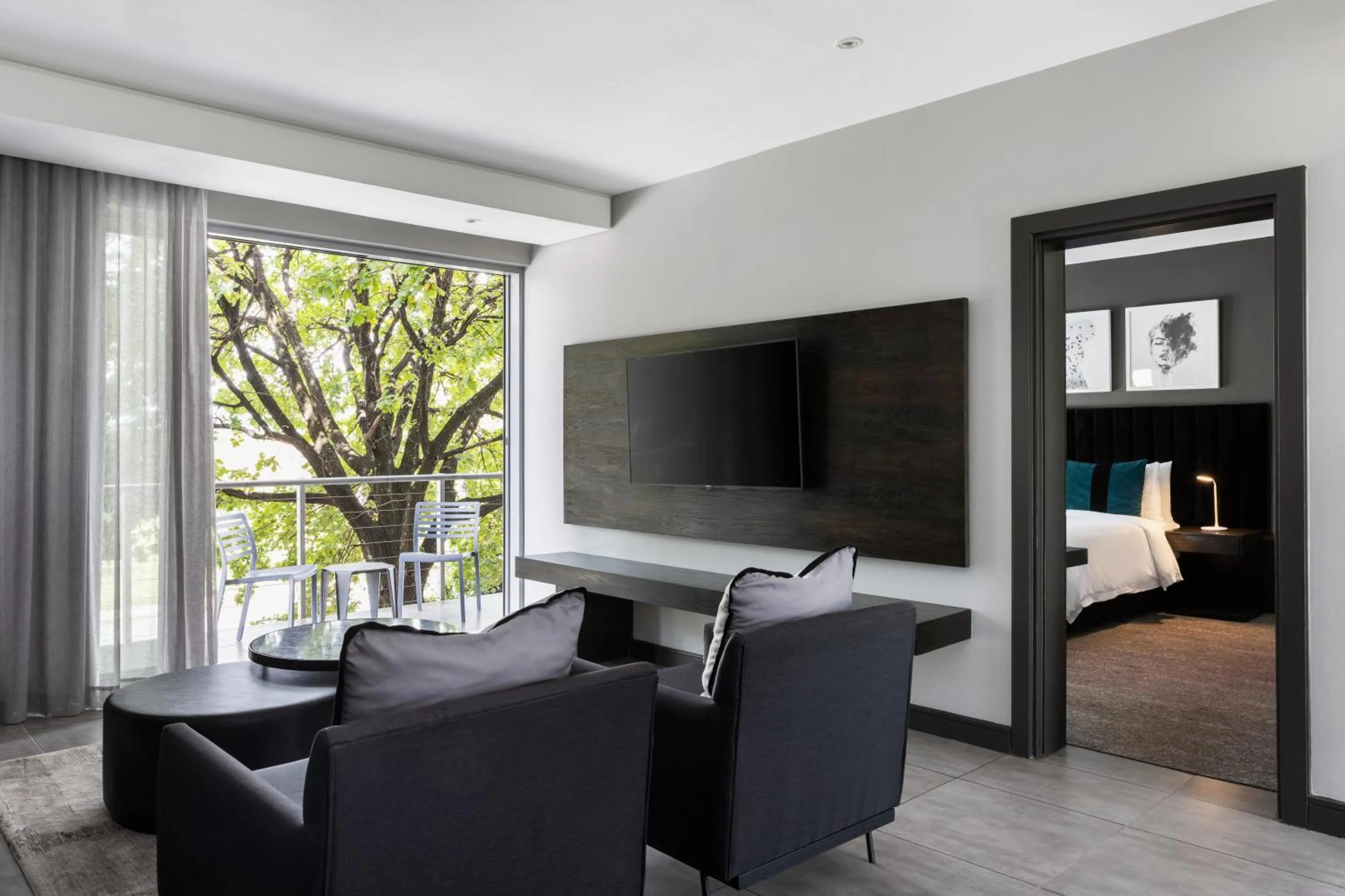 View (from property/room), Bed in The Capital Empire