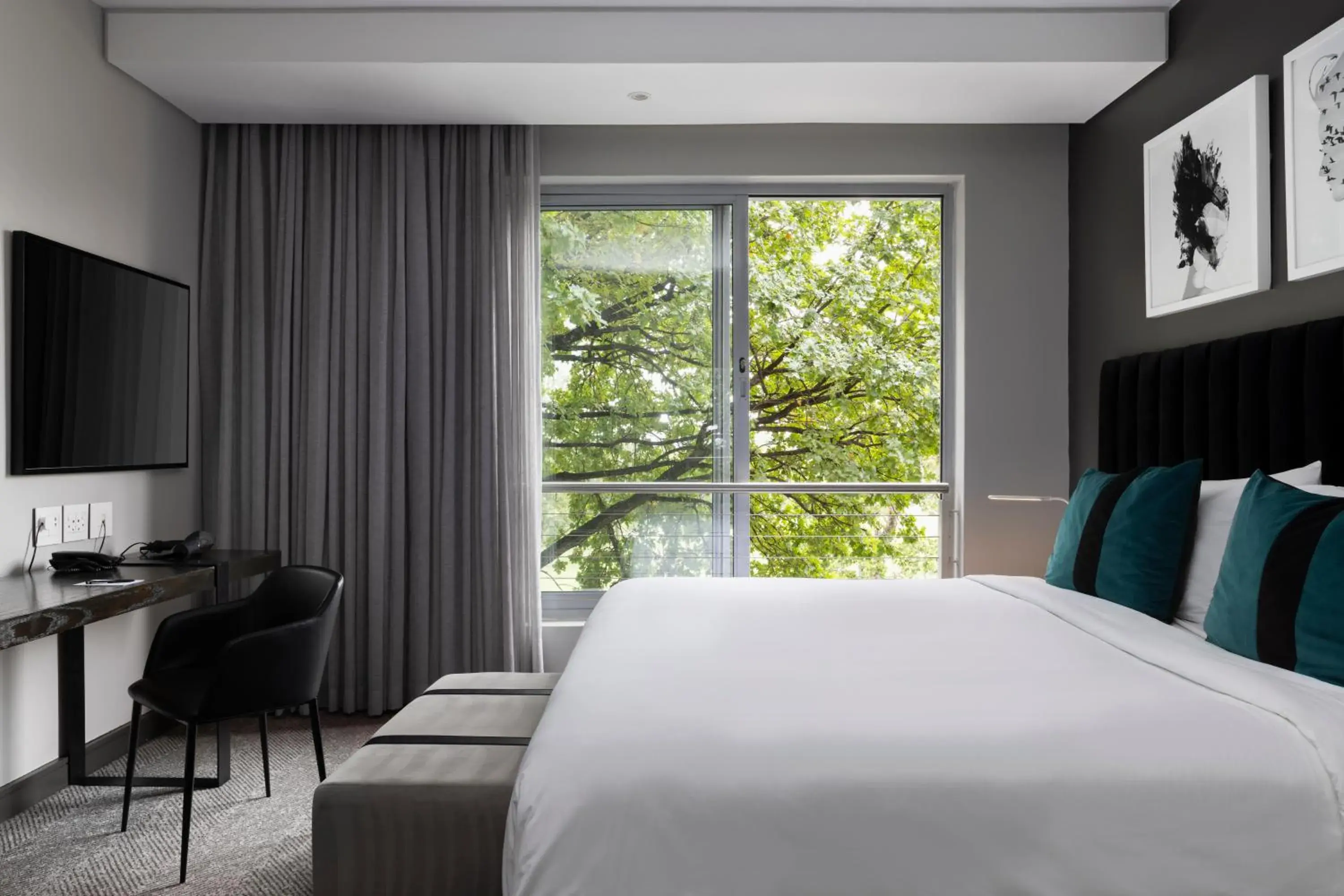 View (from property/room), Bed in The Capital Empire View (from property/room), Bed in The Capital Empire