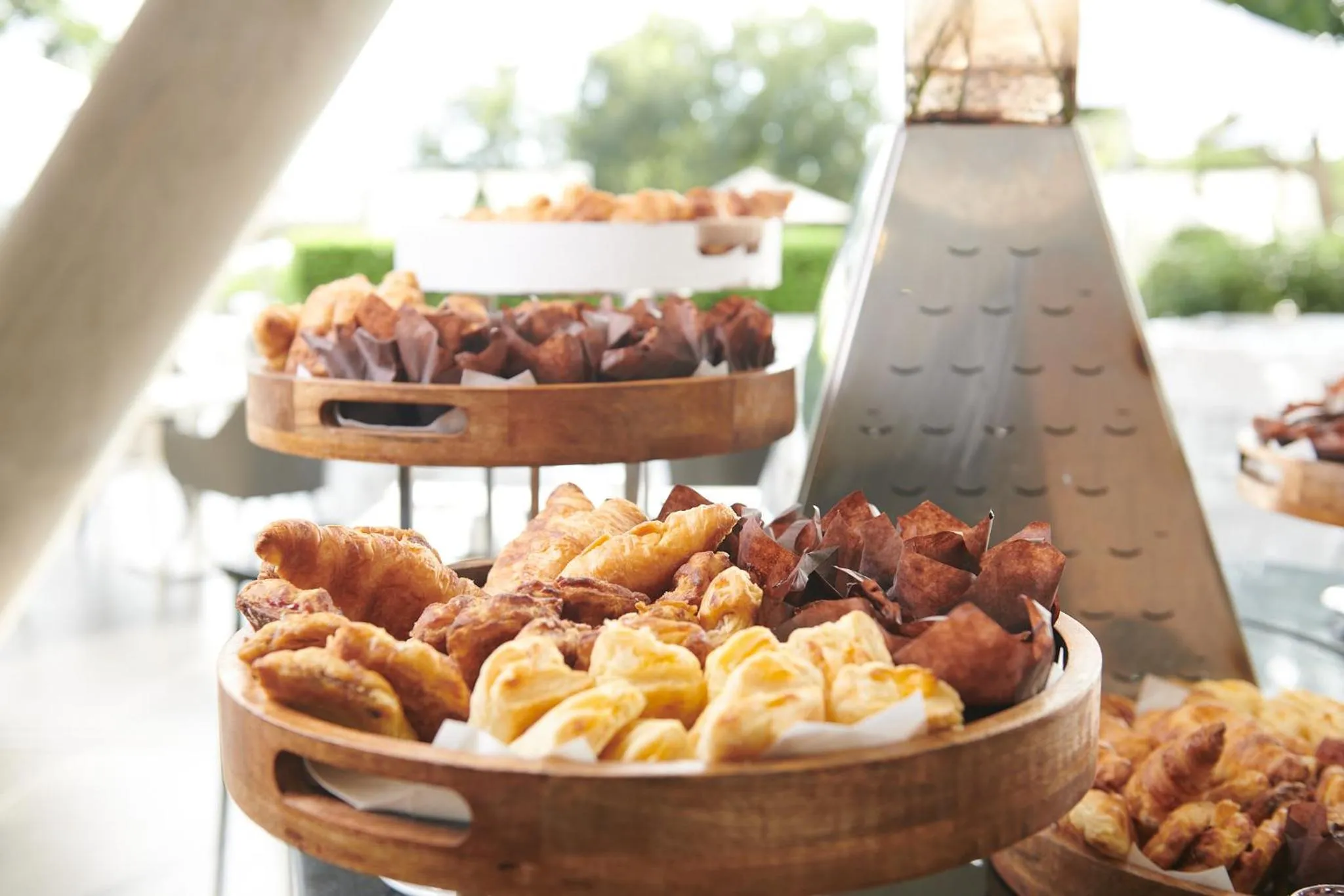 Buffet breakfast in The Capital Empire