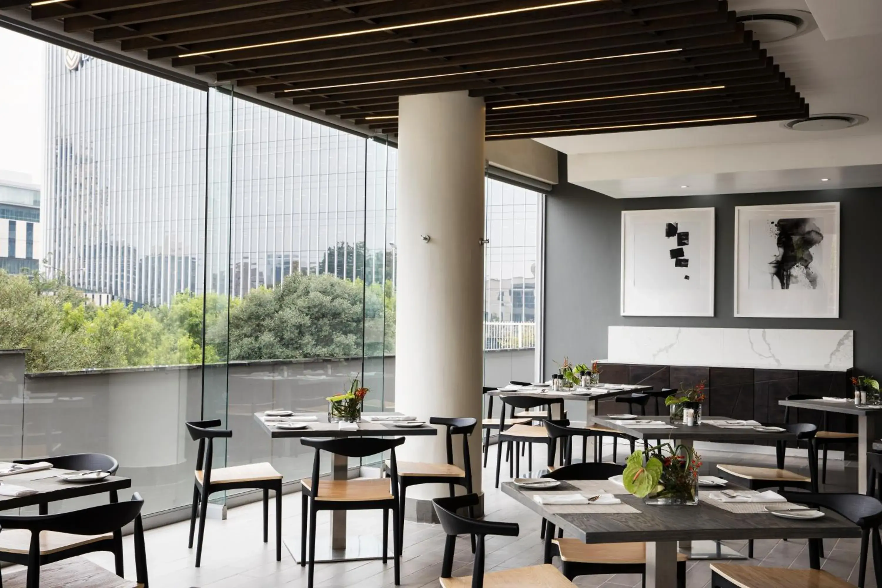 Restaurant/places to eat in The Capital Empire Restaurant/places to eat in The Capital Empire