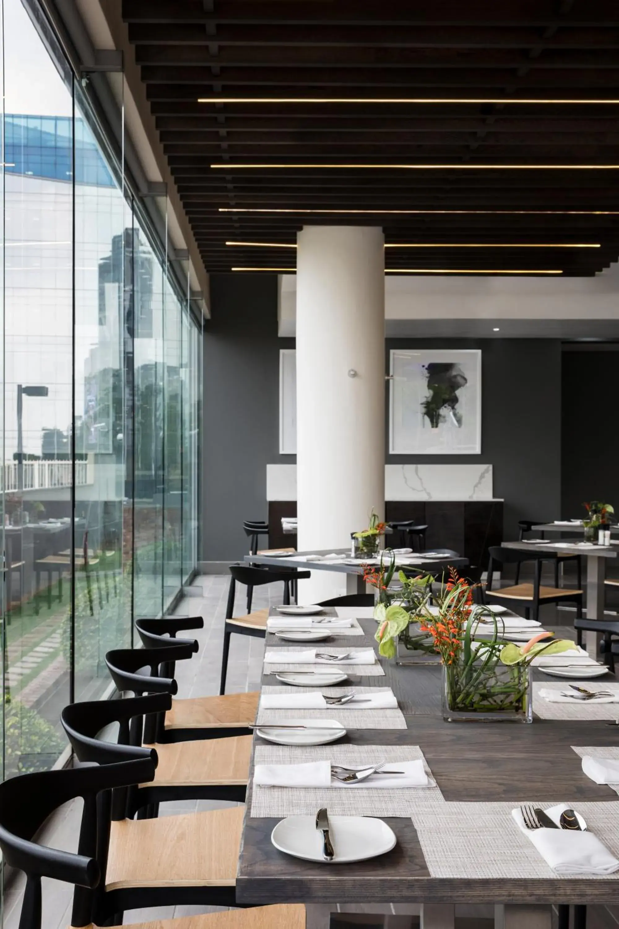 Restaurant/places to eat in The Capital Empire Restaurant/places to eat in The Capital Empire