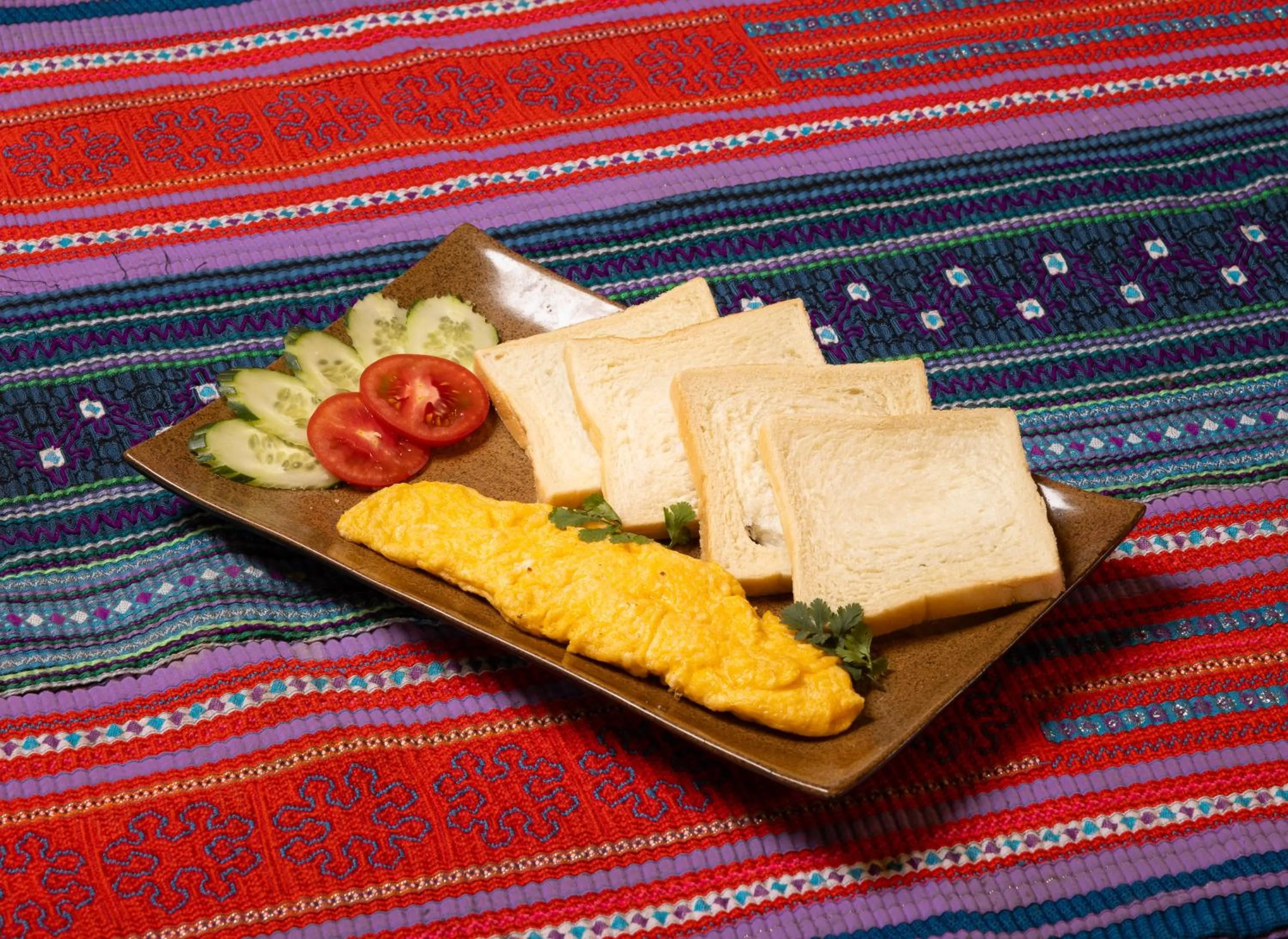 Breakfast in Cat Ba Xanh Spring Garden Hotel