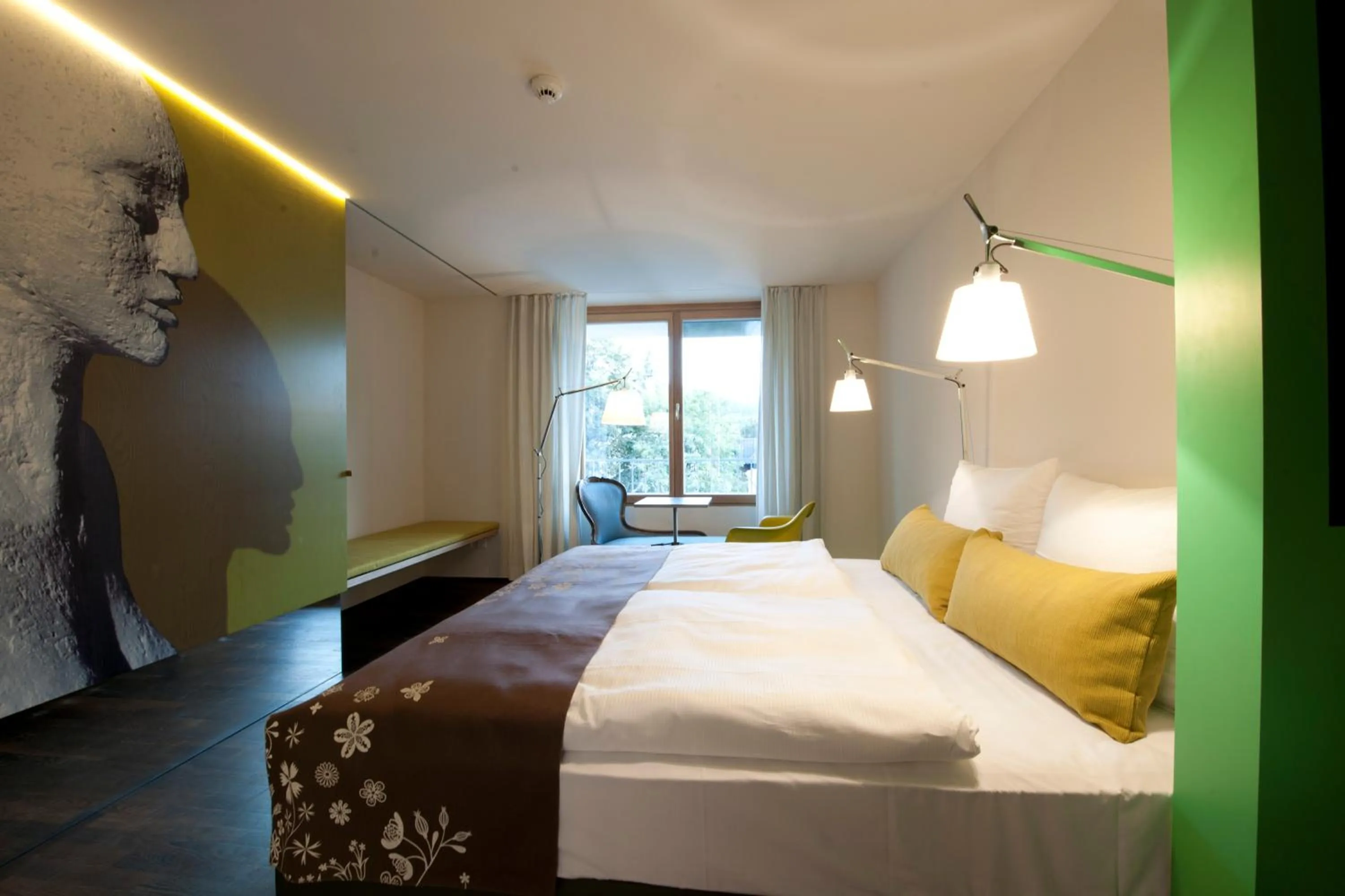 Photo of the whole room, Bed in Nala Individuellhotel