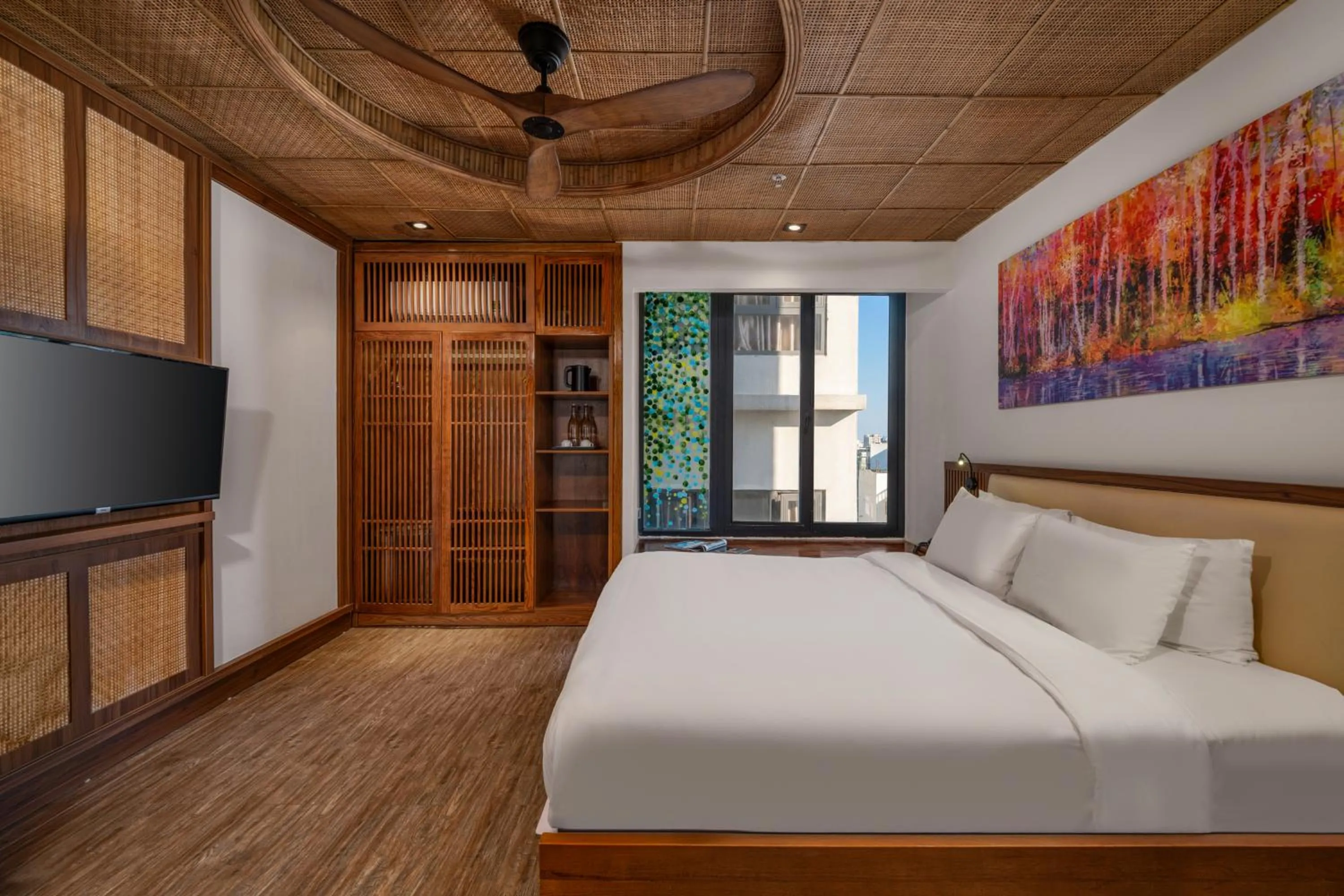 Bed in LUK Inn Hotel - An Thuong, Da Nang