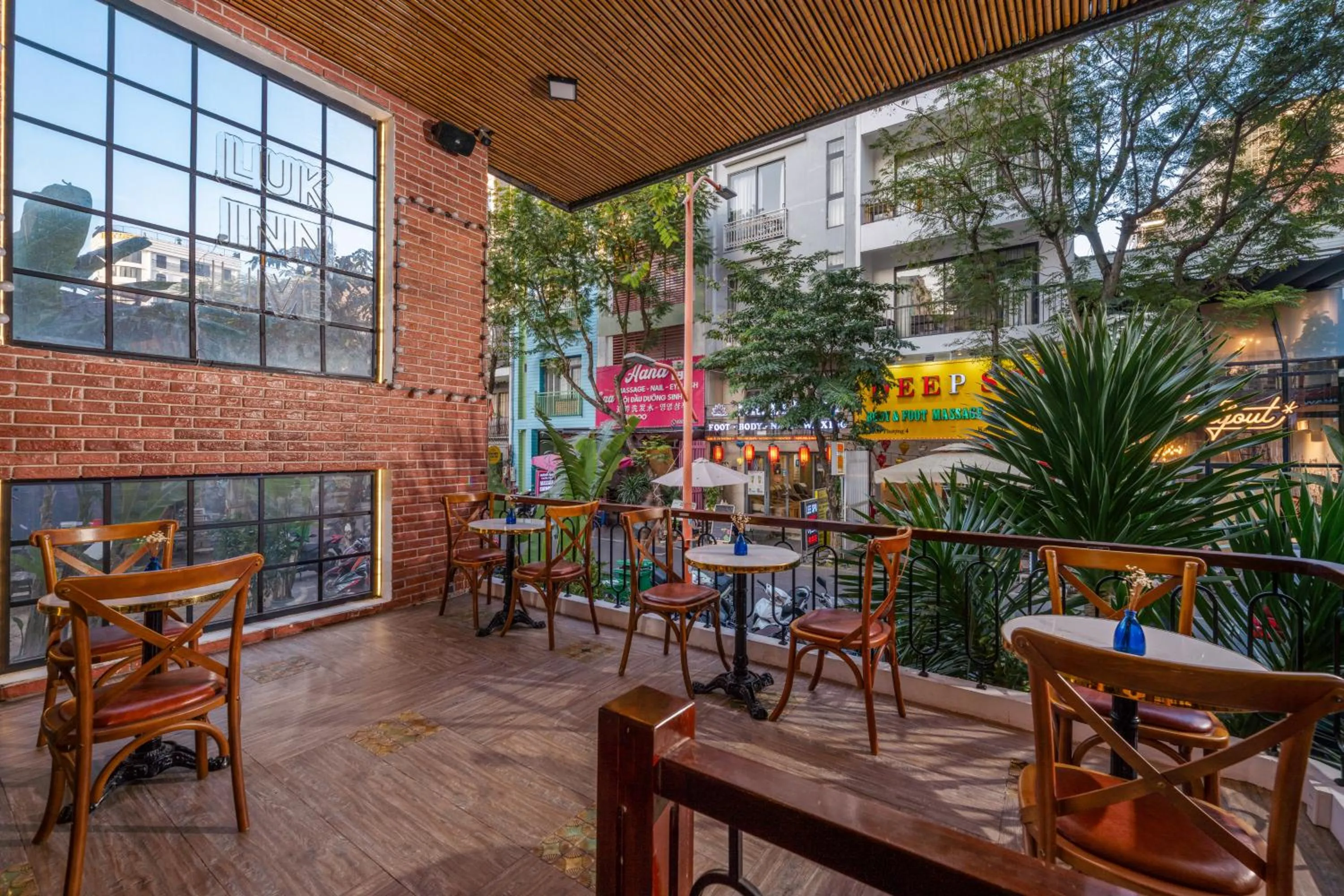 Day in LUK Inn Hotel - An Thuong, Da Nang