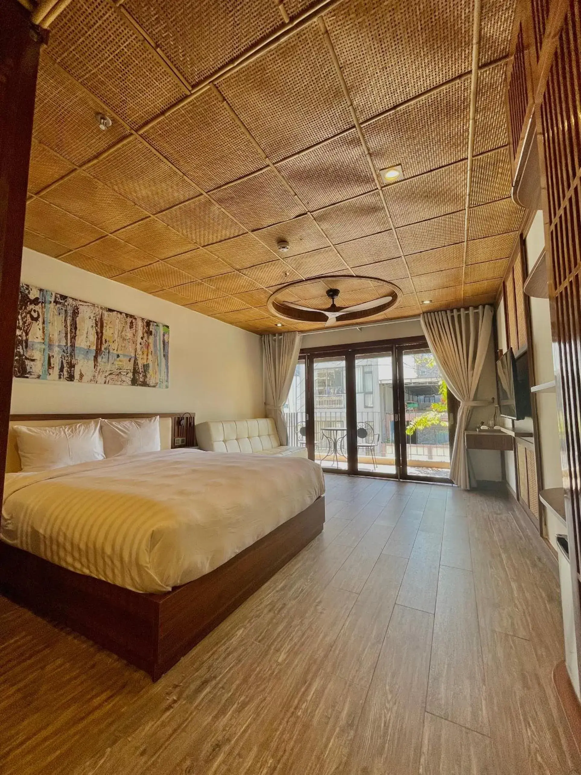 King Studio with Sofa Bed in LUK Inn Hotel - An Thượng, Đà Nẵng King Studio with Sofa Bed in LUK Inn Hotel - An Thượng, Đà Nẵng