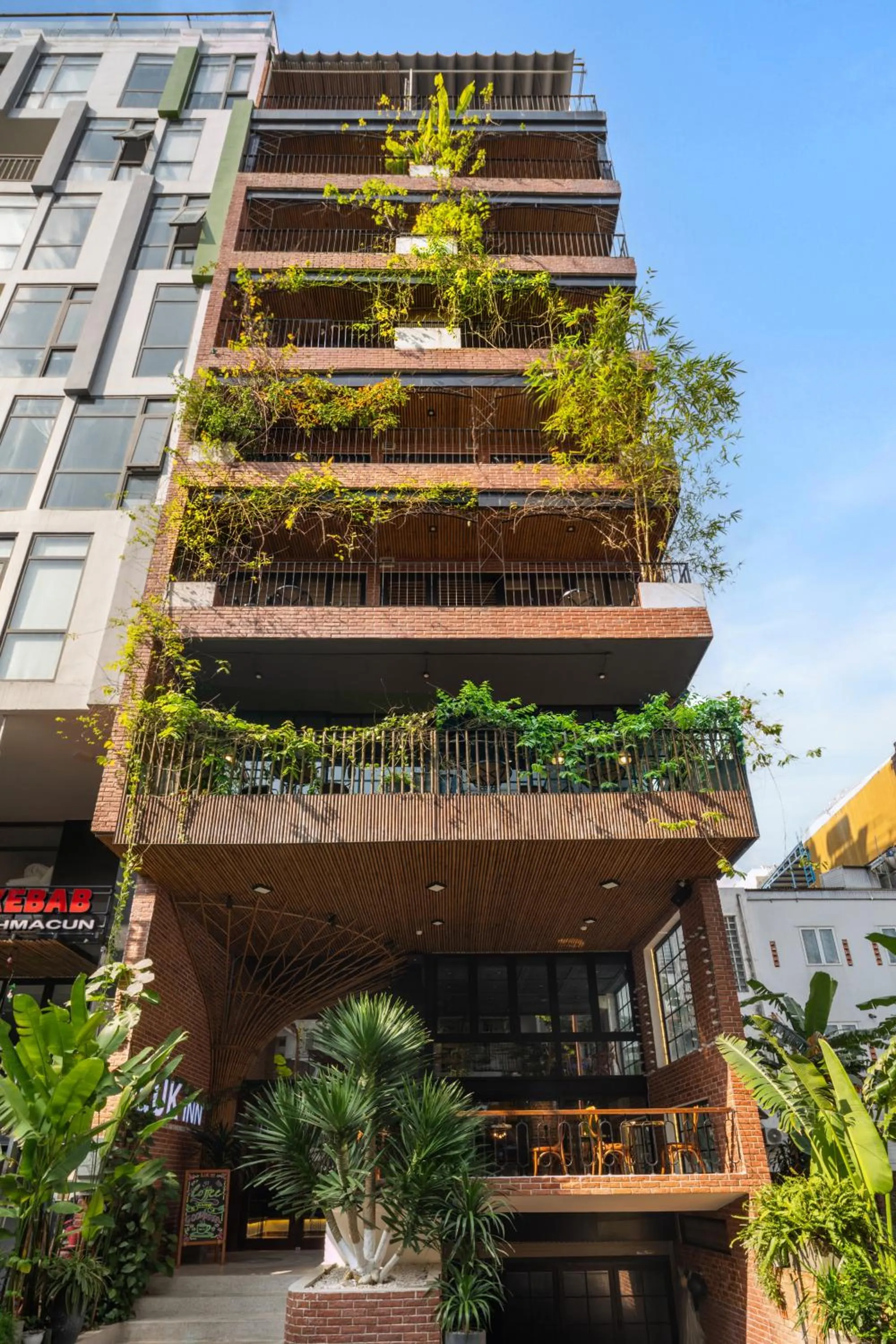 Property building in LUK Inn Hotel - An Thuong, Da Nang