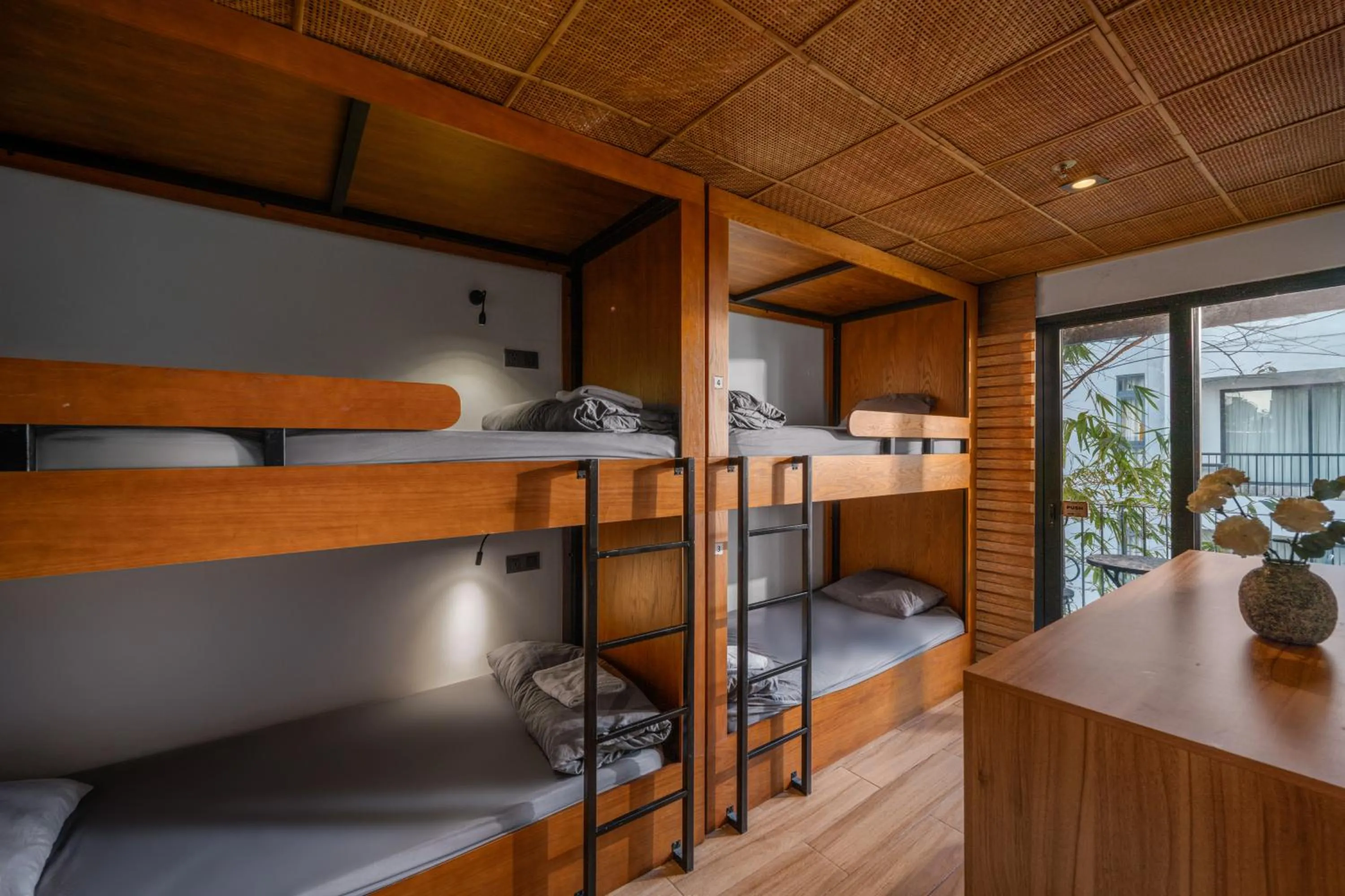 Bed in LUK Inn Hotel - An Thuong, Da Nang