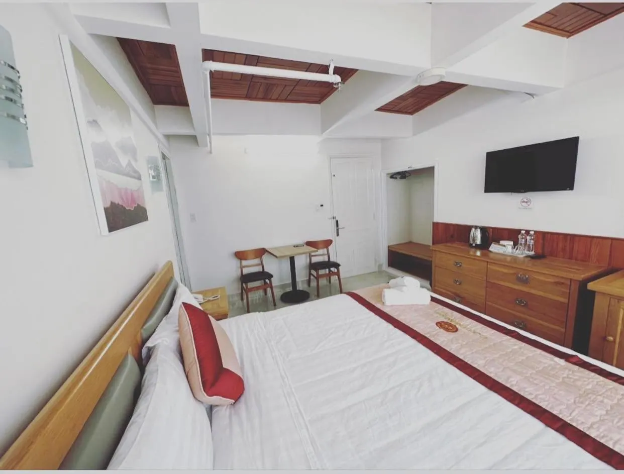 Bed in Gold Dream Hotel